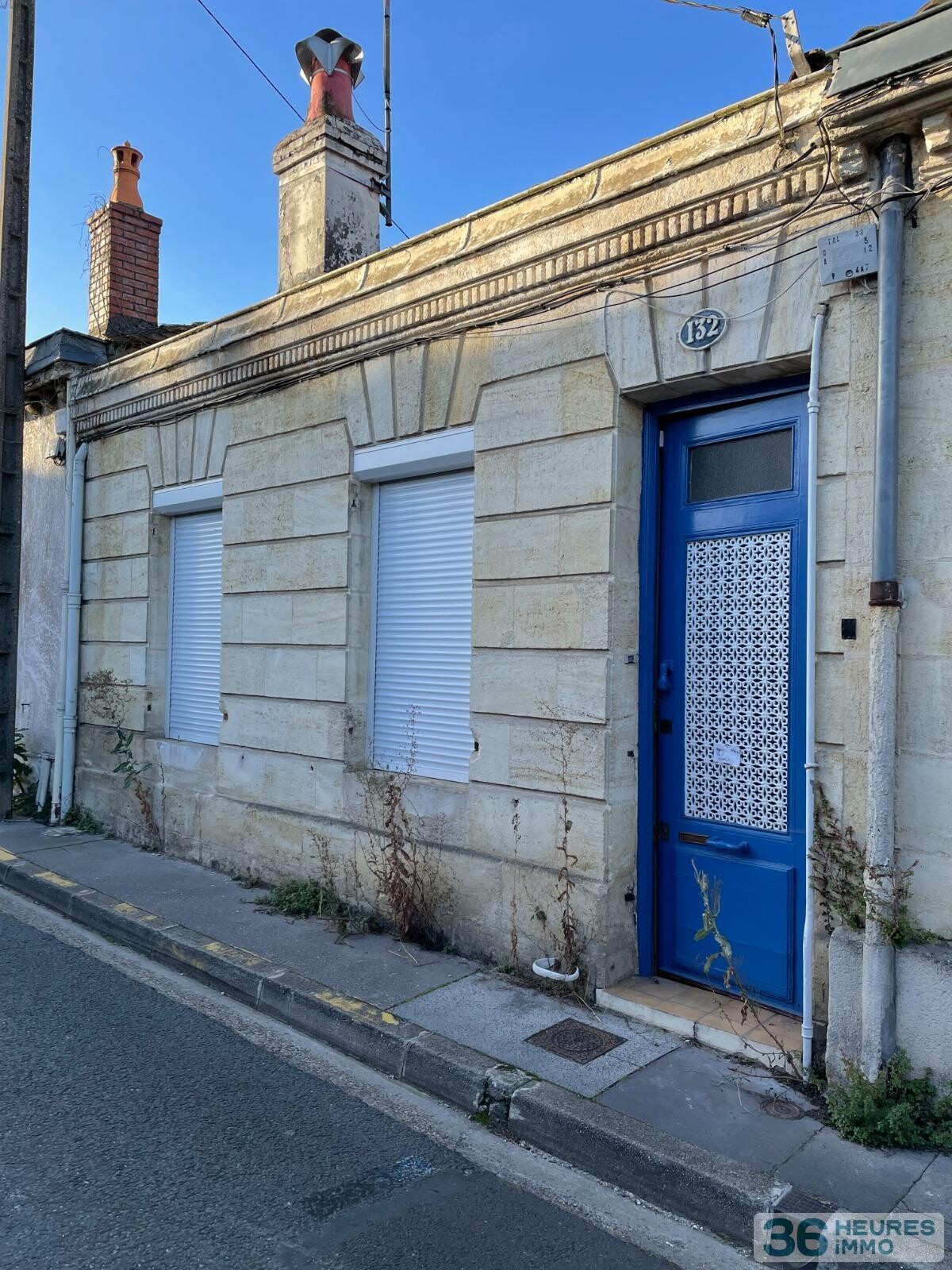 Echoppe pierre avec jardin