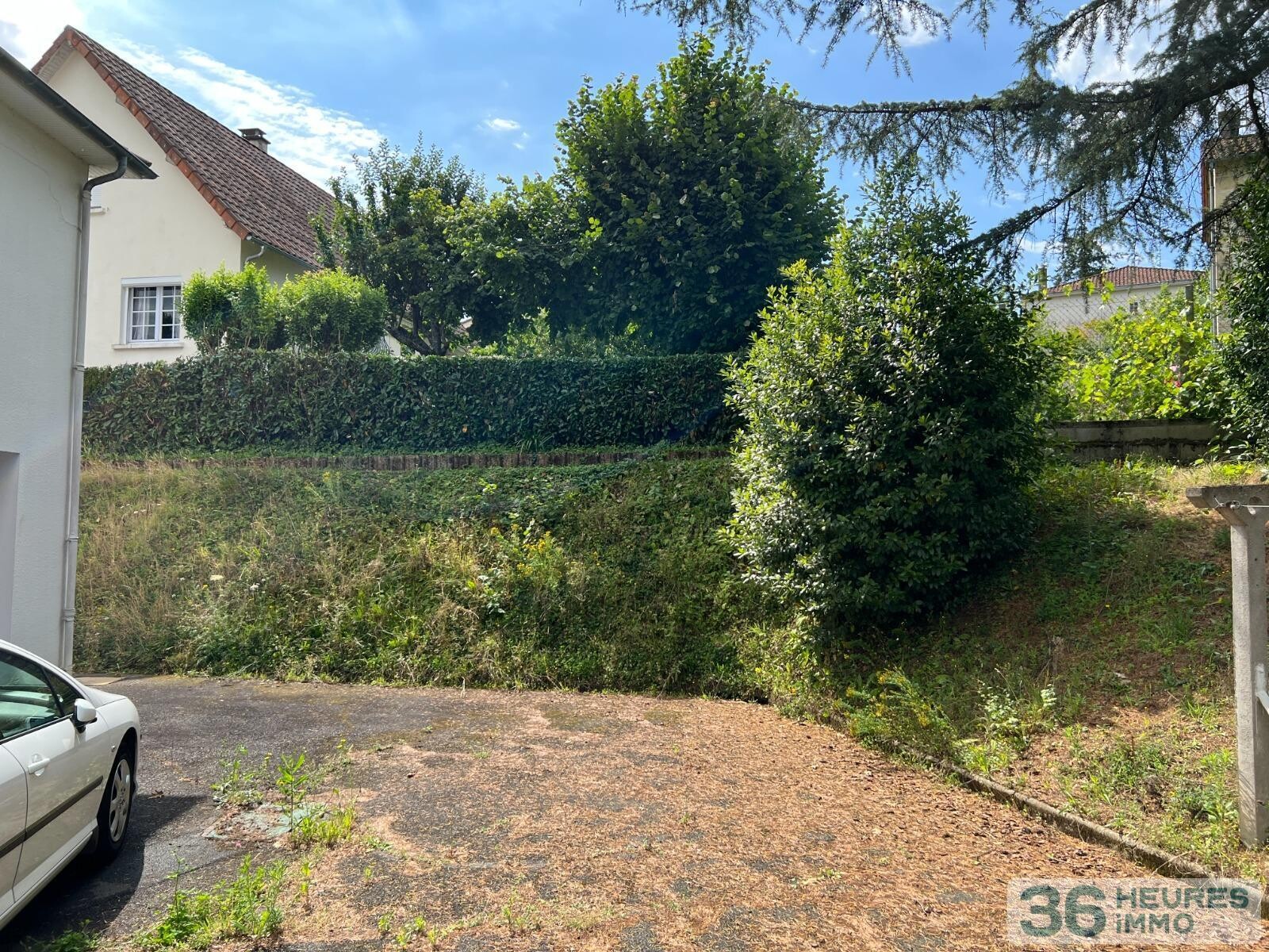 Maison avec jardin