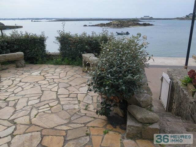 Maison ile de batz vue mer