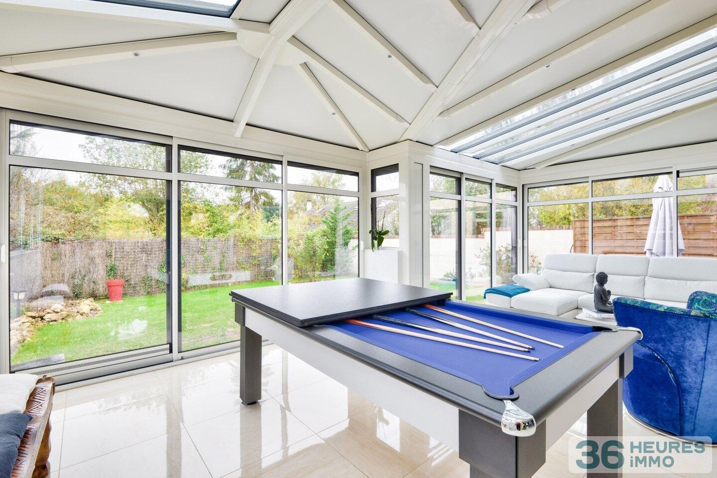 Maison traversante et lumineuse