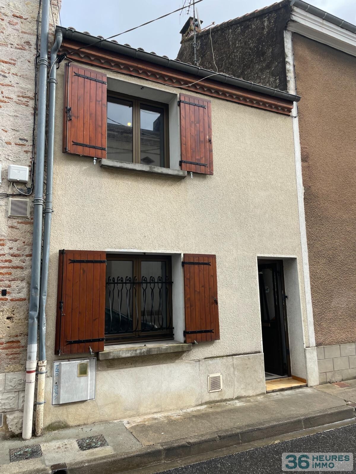 Agen, belle maison, 1 chambre et 1 bureau.