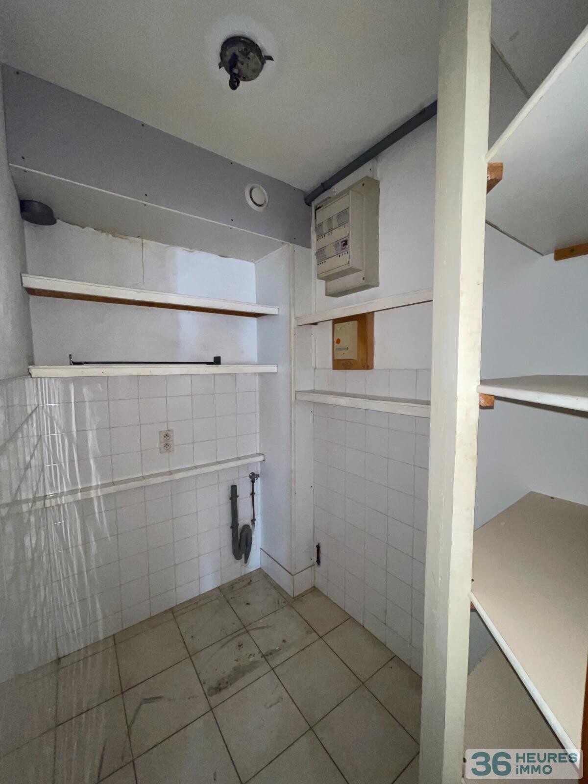 Agen, belle maison, 1 chambre et 1 bureau.