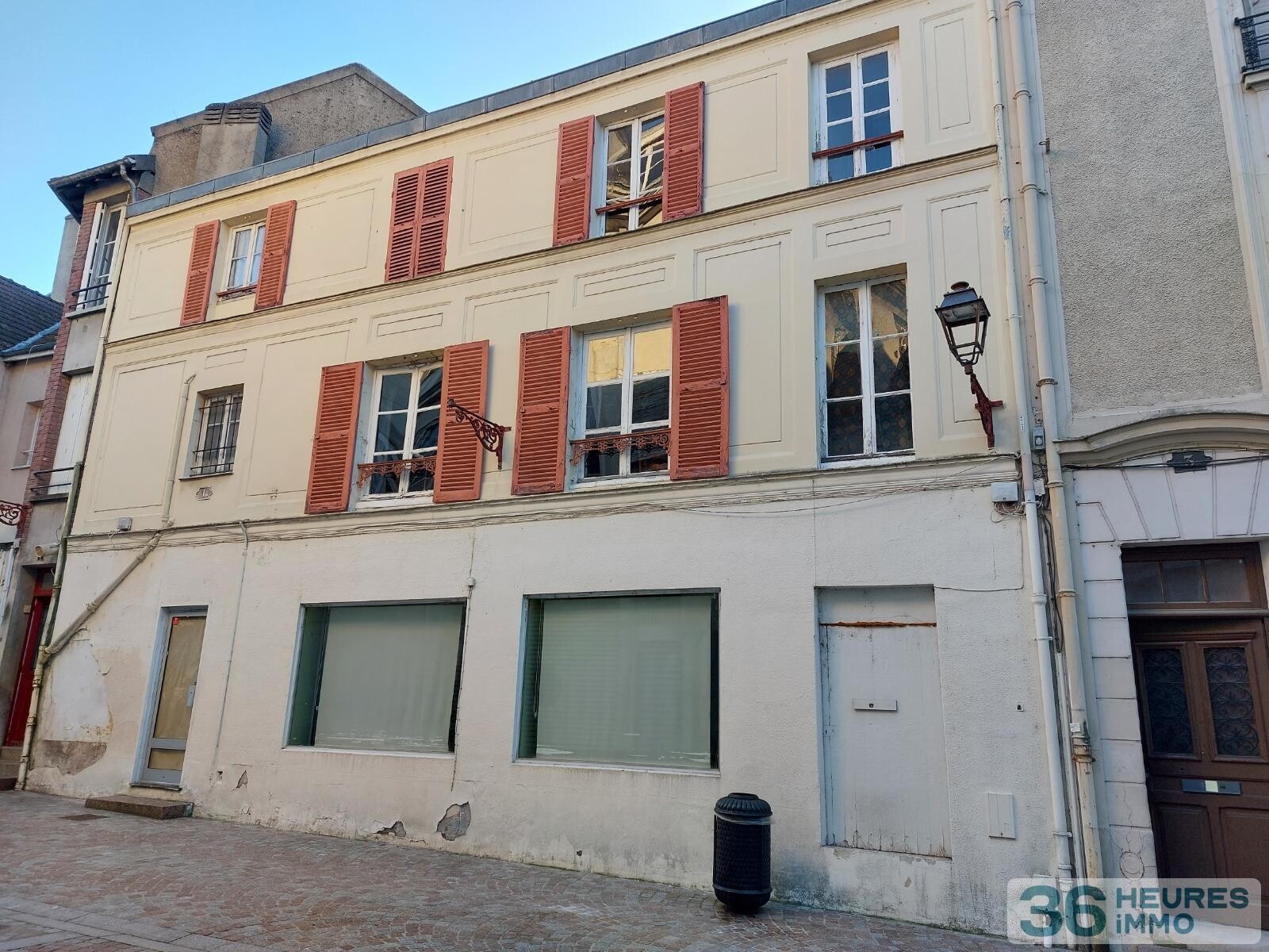 A vendre immeuble libre habitation + local commercial melun 77000