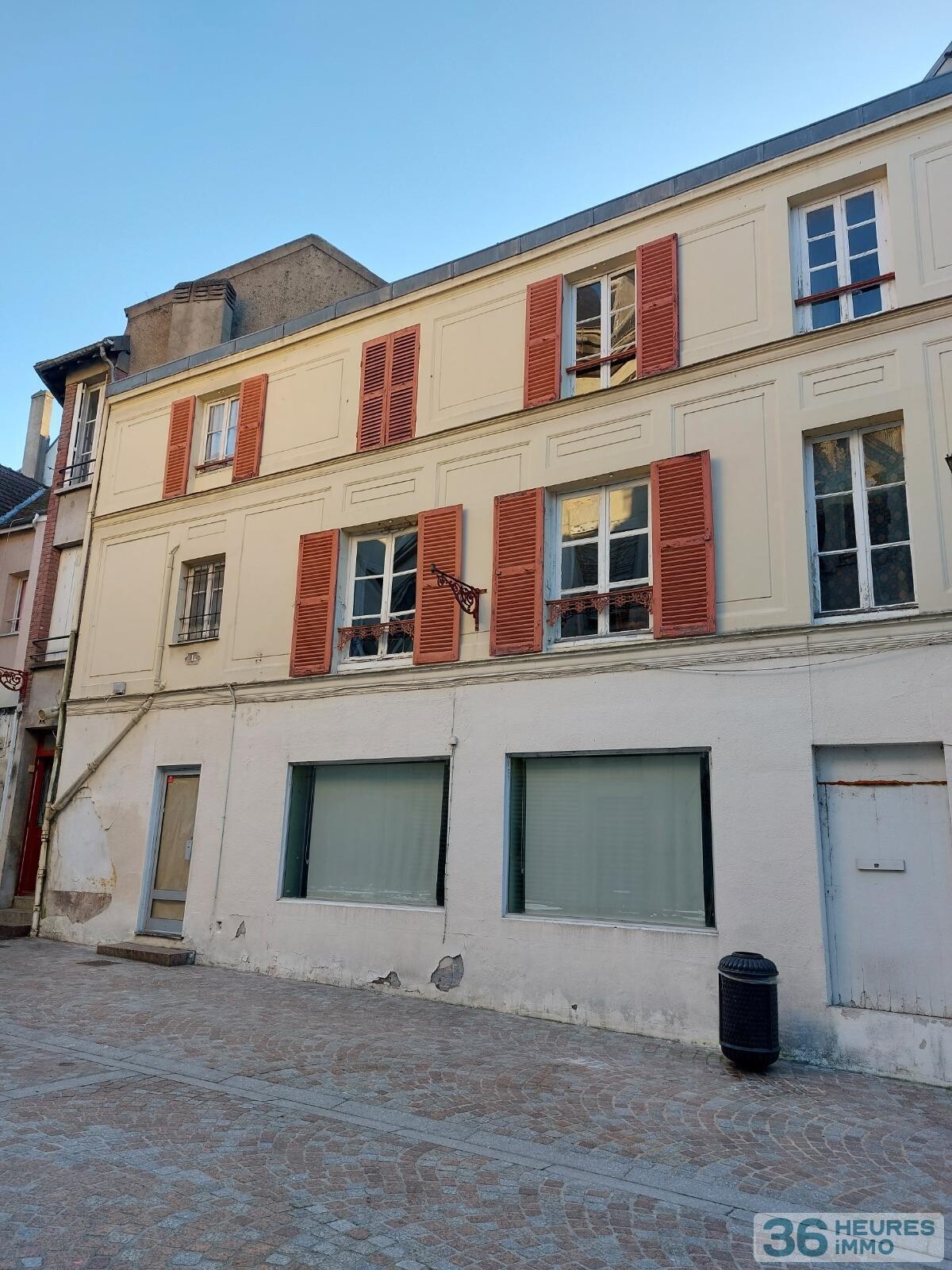 A vendre immeuble libre habitation + local commercial melun 77000