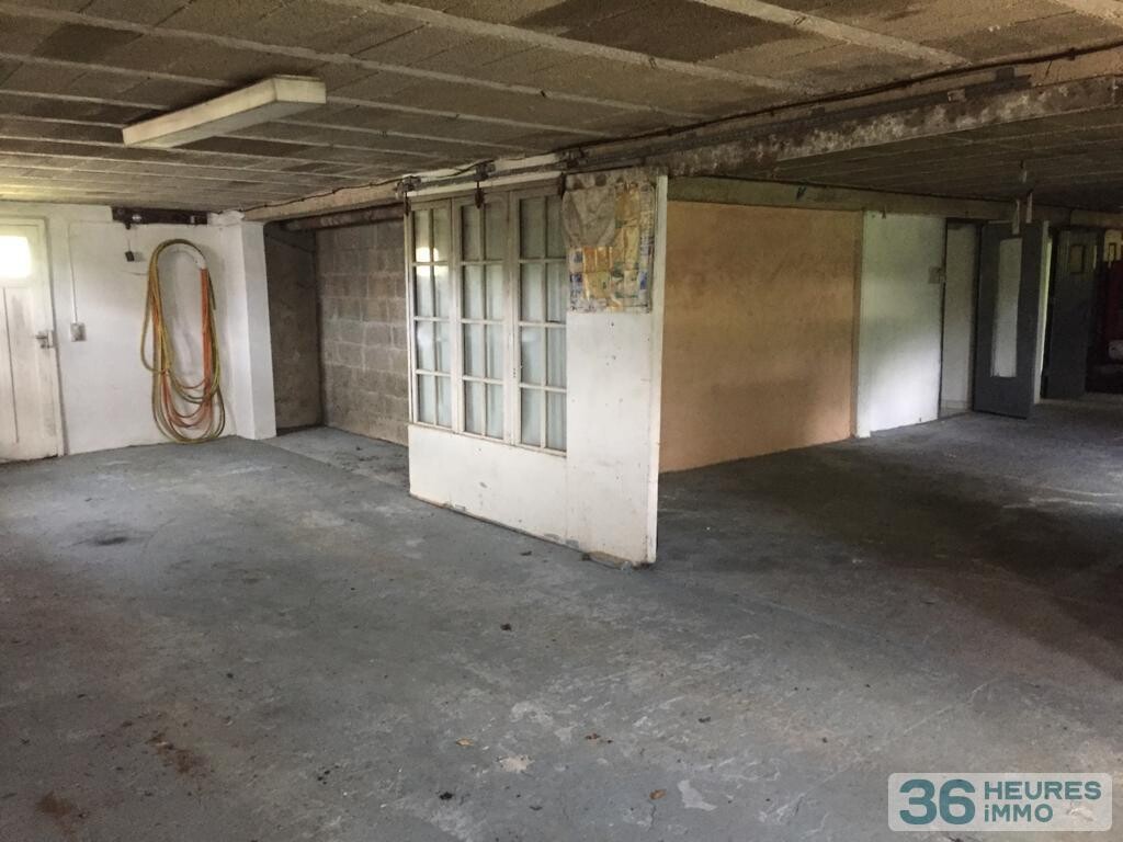 A vendre maison avec jardin et dependance 