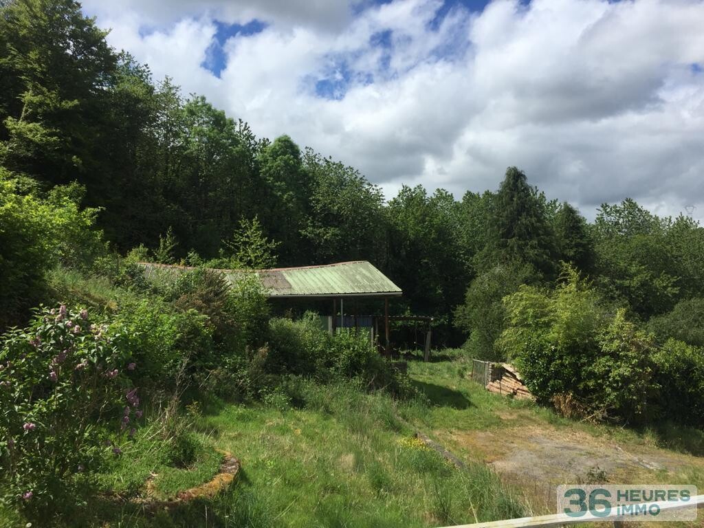 A vendre maison avec jardin et dependance 