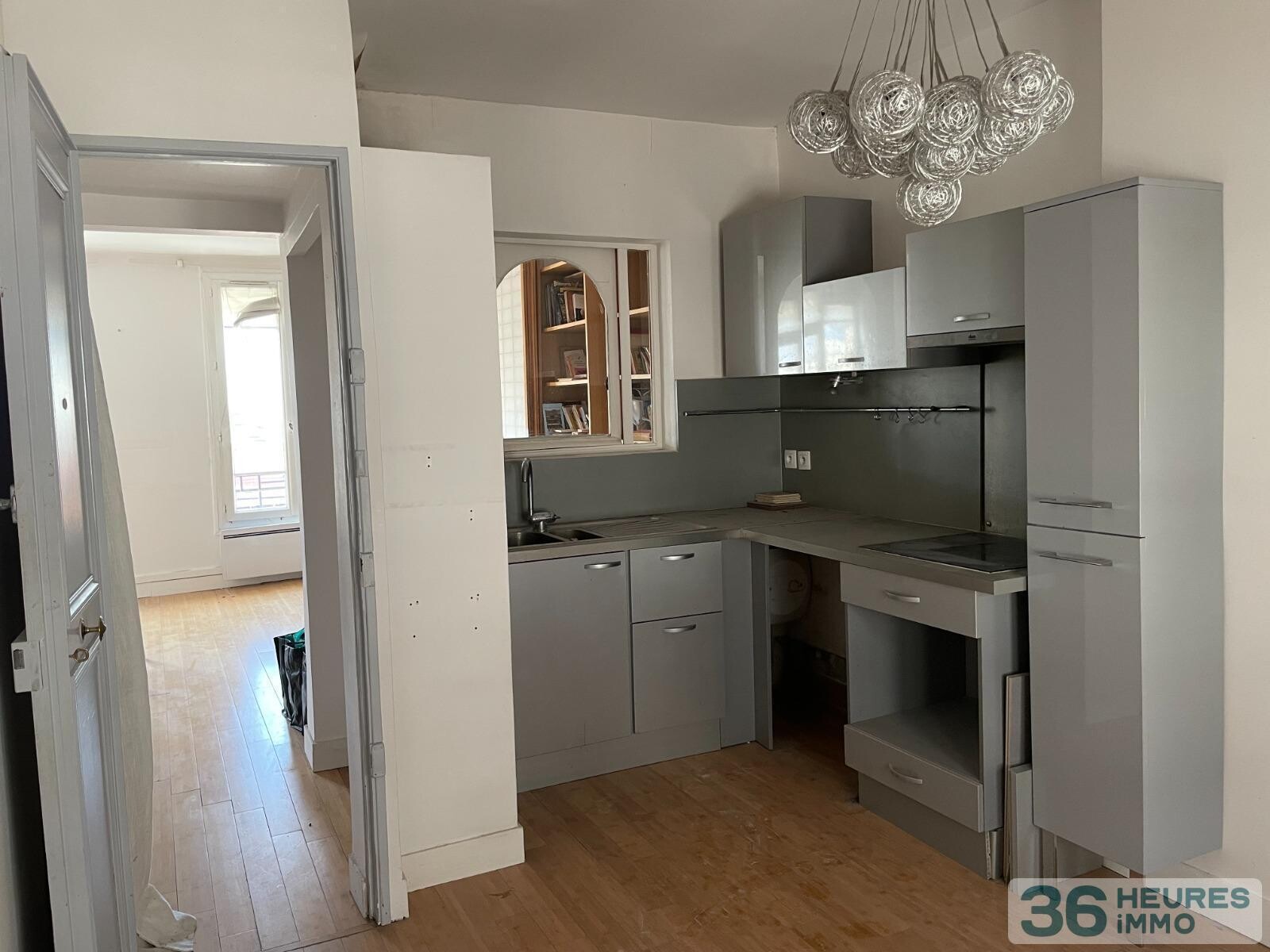 Appartement 2 pièces avec vue montmartre-paris 18eme 