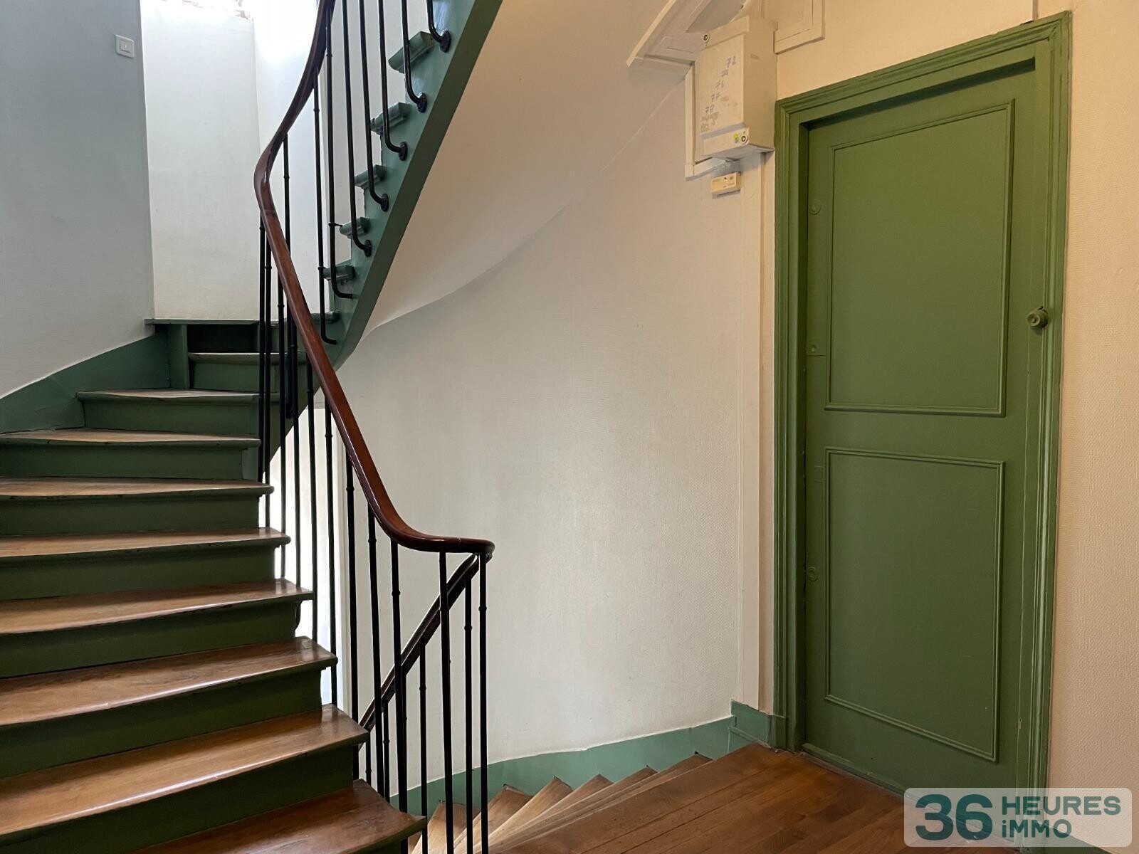 Appartement 2 pièces avec vue montmartre-paris 18eme 