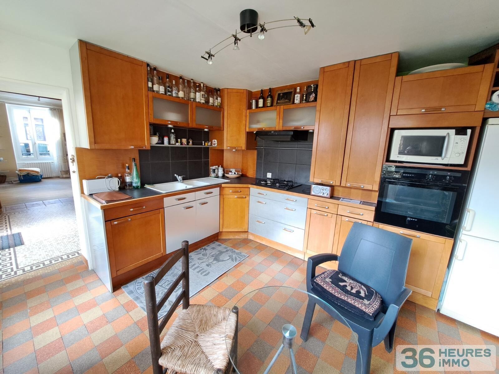 Jacobins - angevine avec garage 