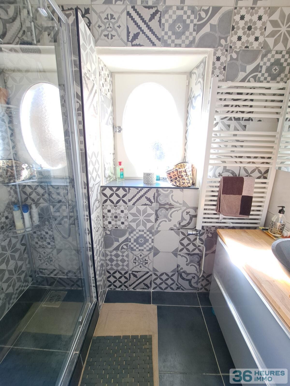 Jacobins - angevine avec garage 