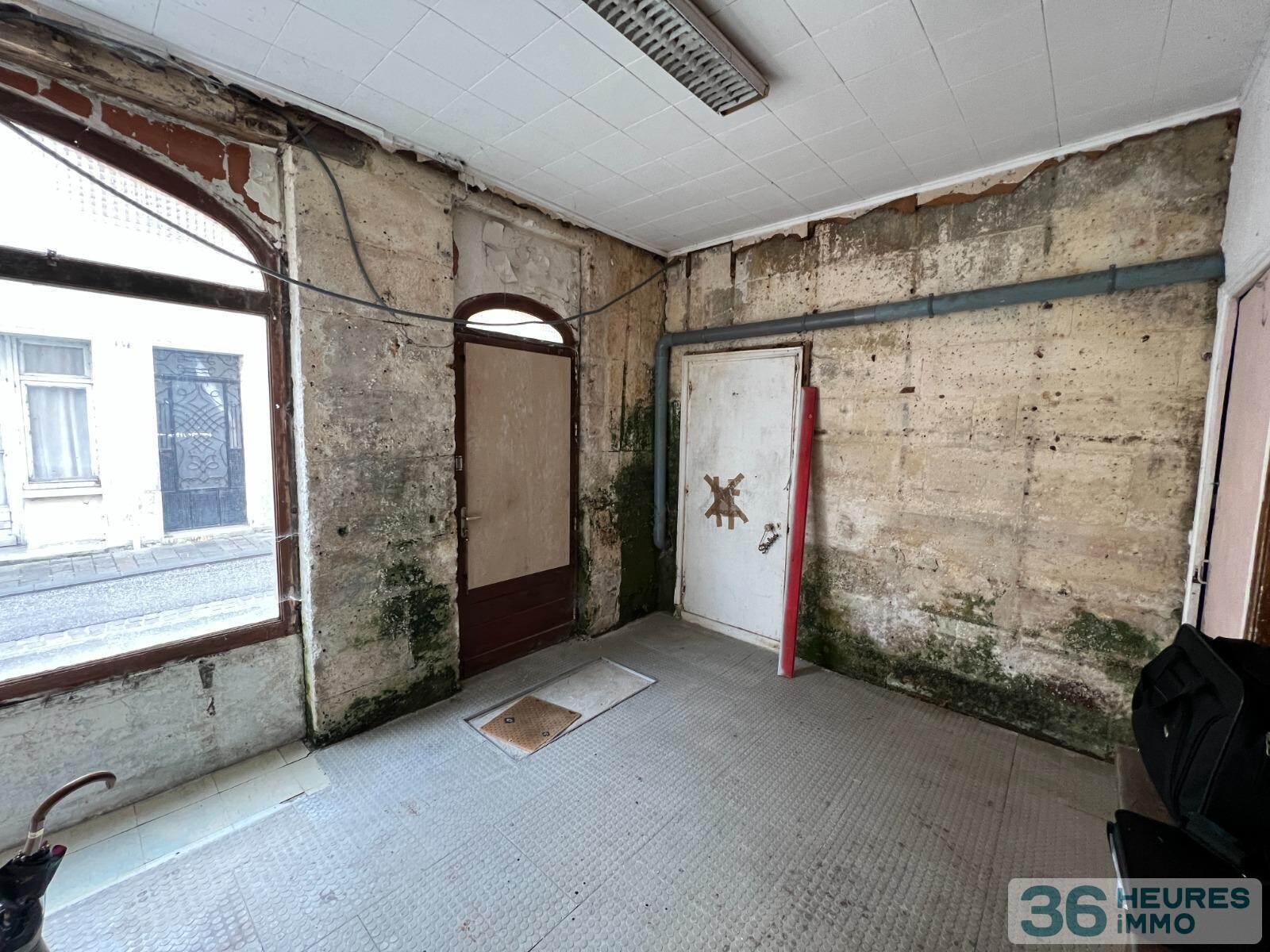 Immeubles en pierres avec appartement bon etat