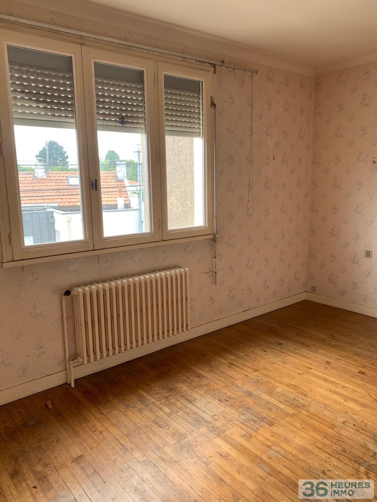 Maison avec garage