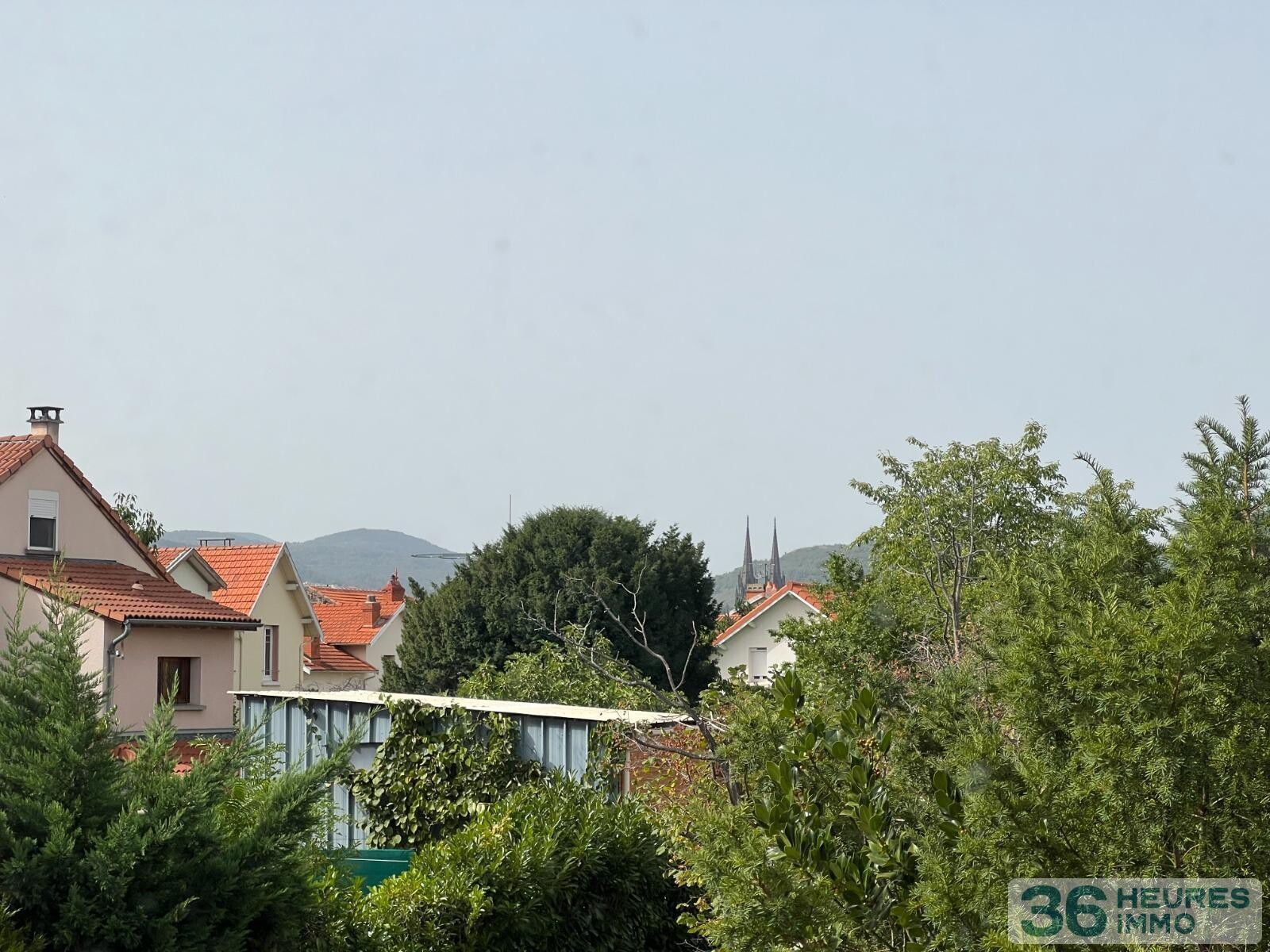 Maison de ville quartier neufs soleils.