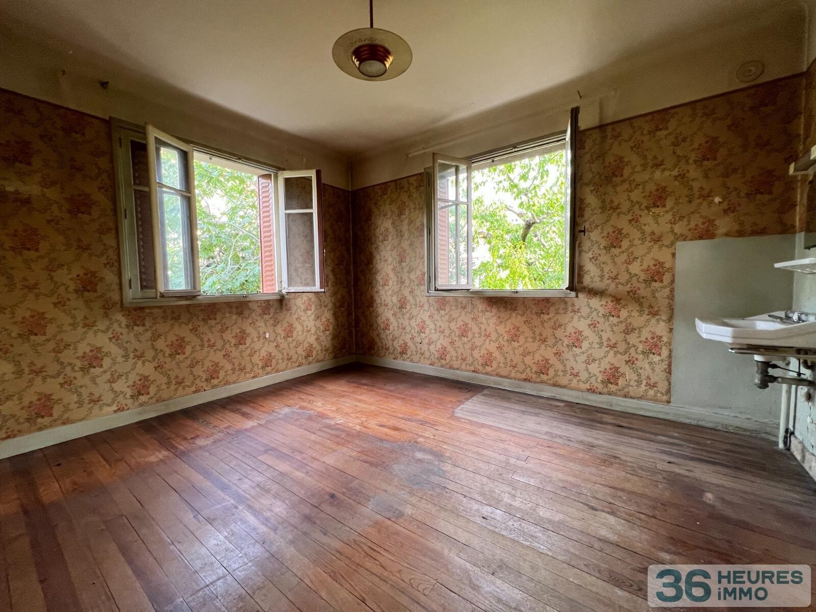 Maison de ville quartier neufs soleils.