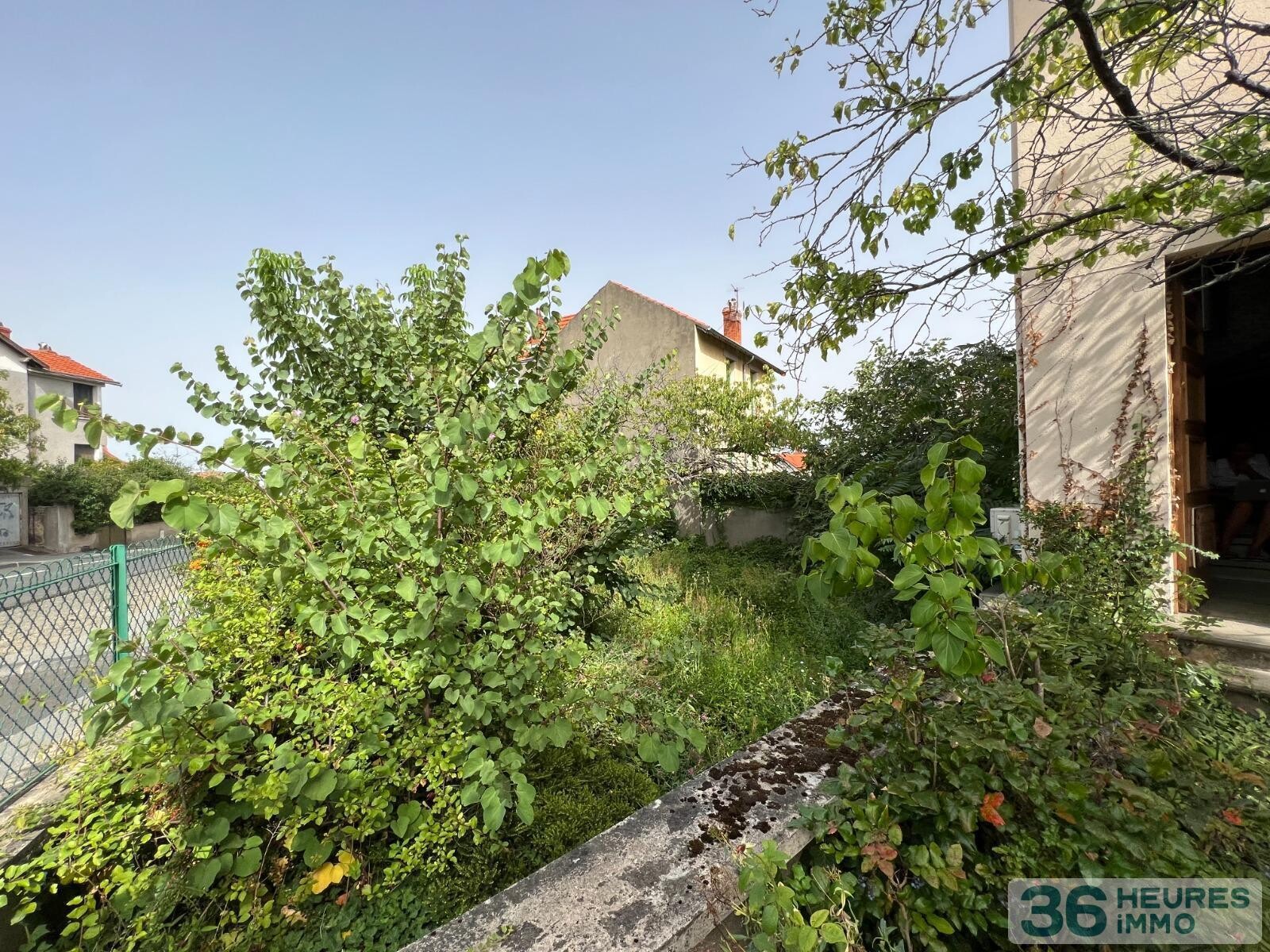 Maison de ville quartier neufs soleils.