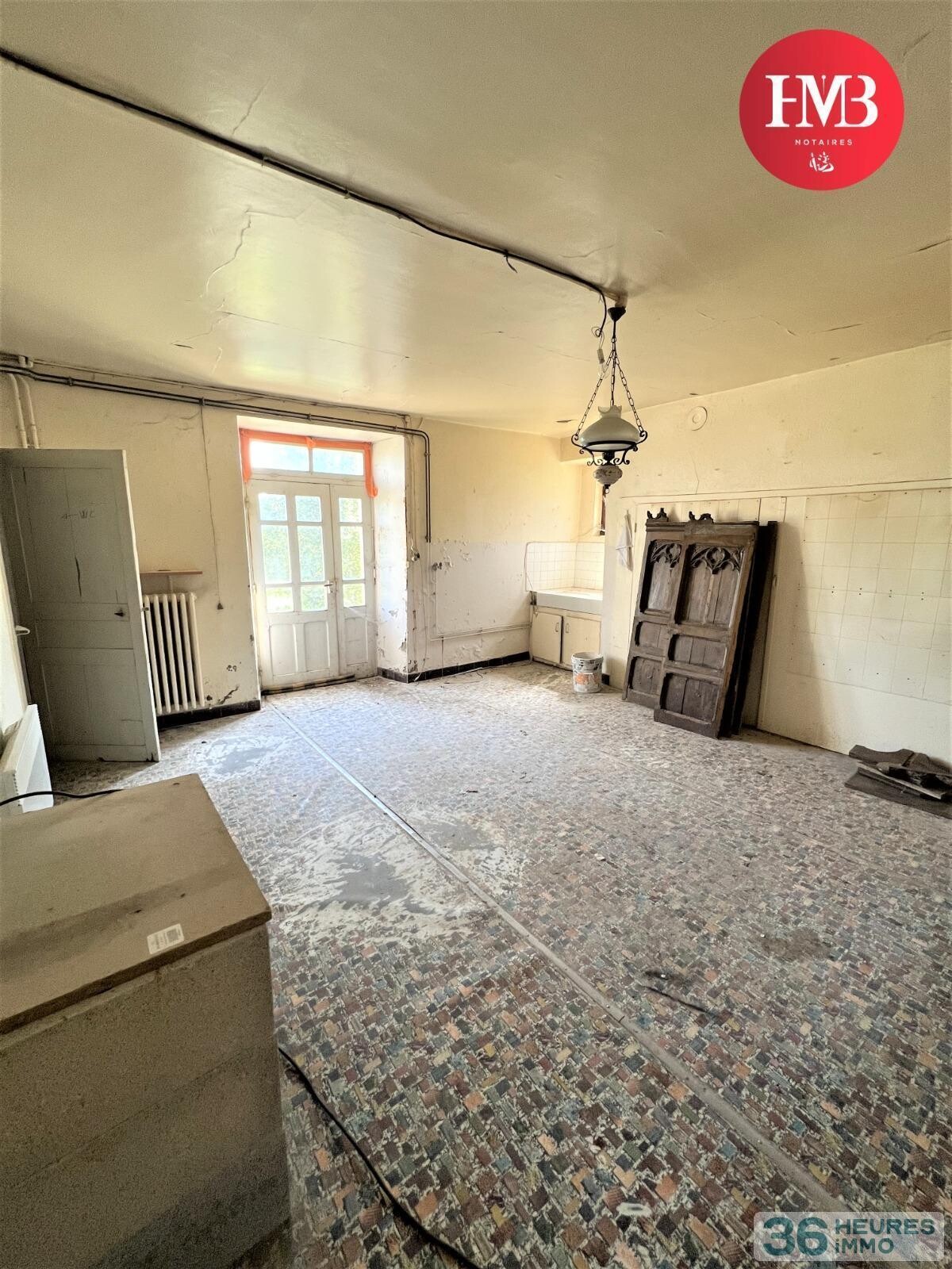 Presbytère de mourjou  (commune de puycapel)