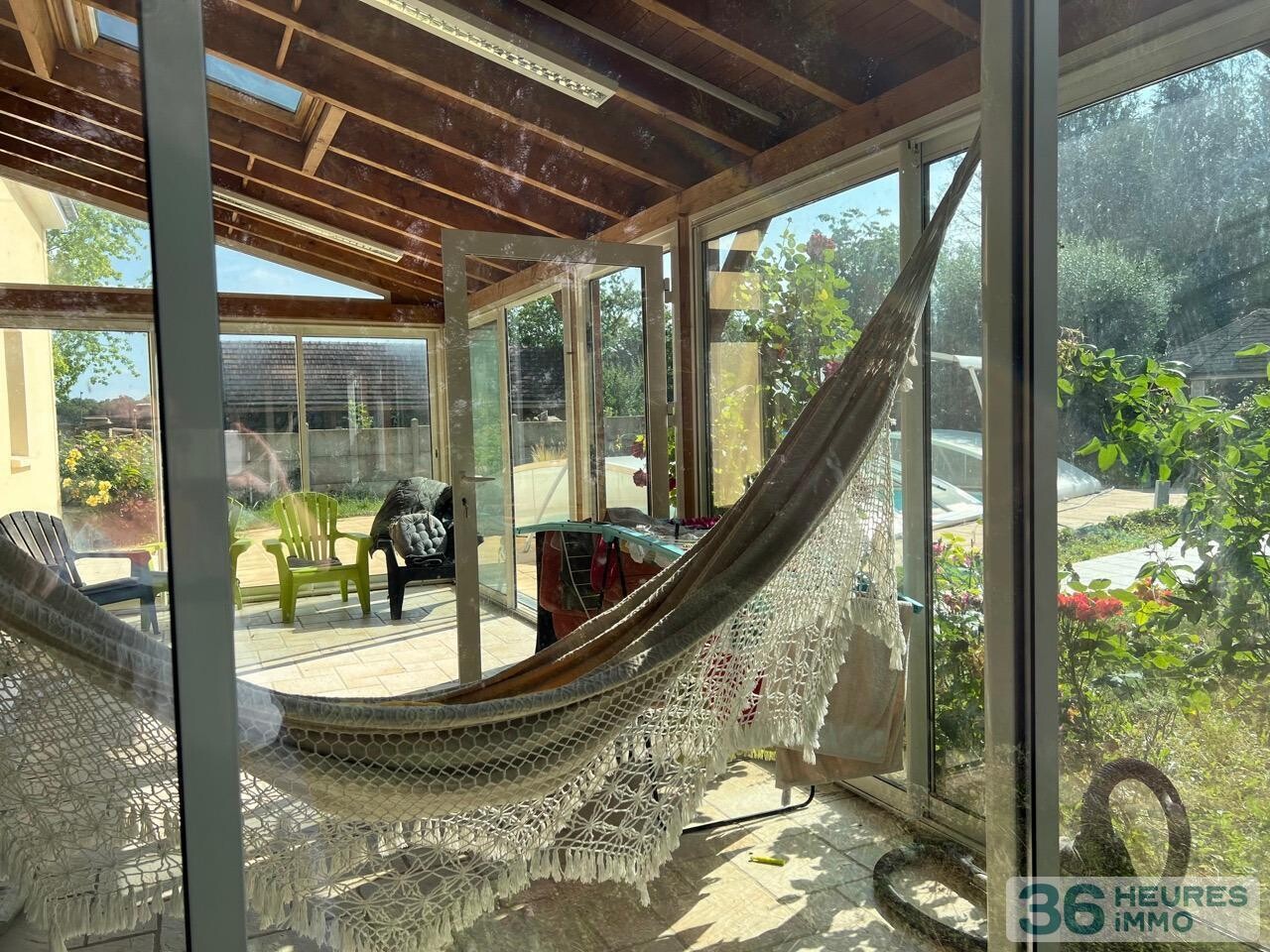 Maison avec piscine chauffée