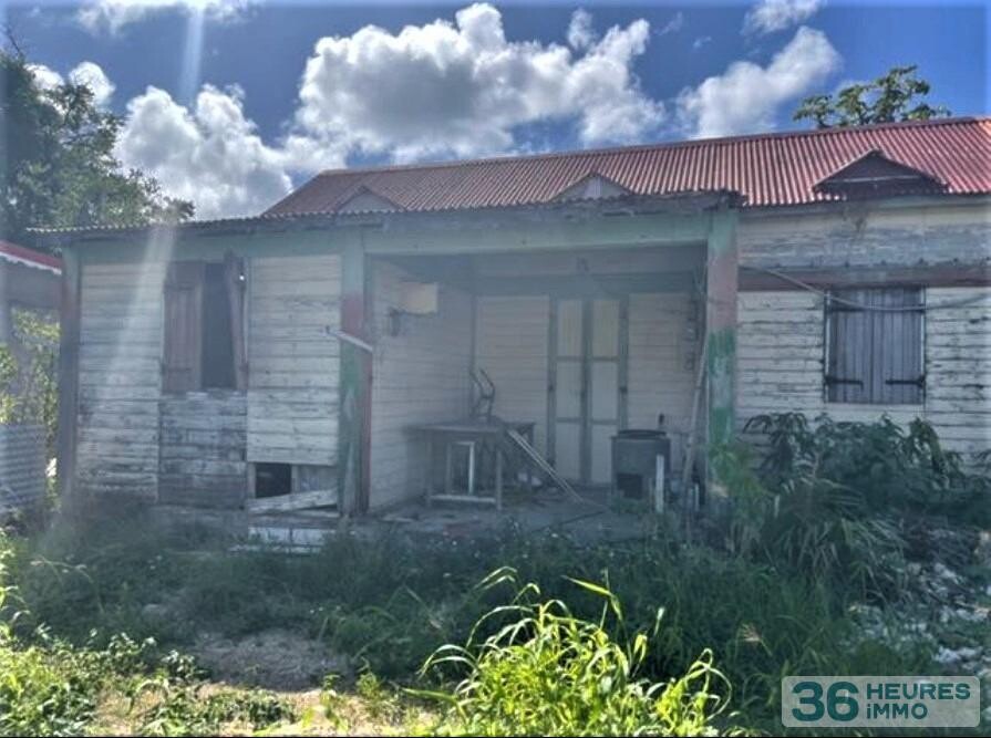Maison de ville à restaurer