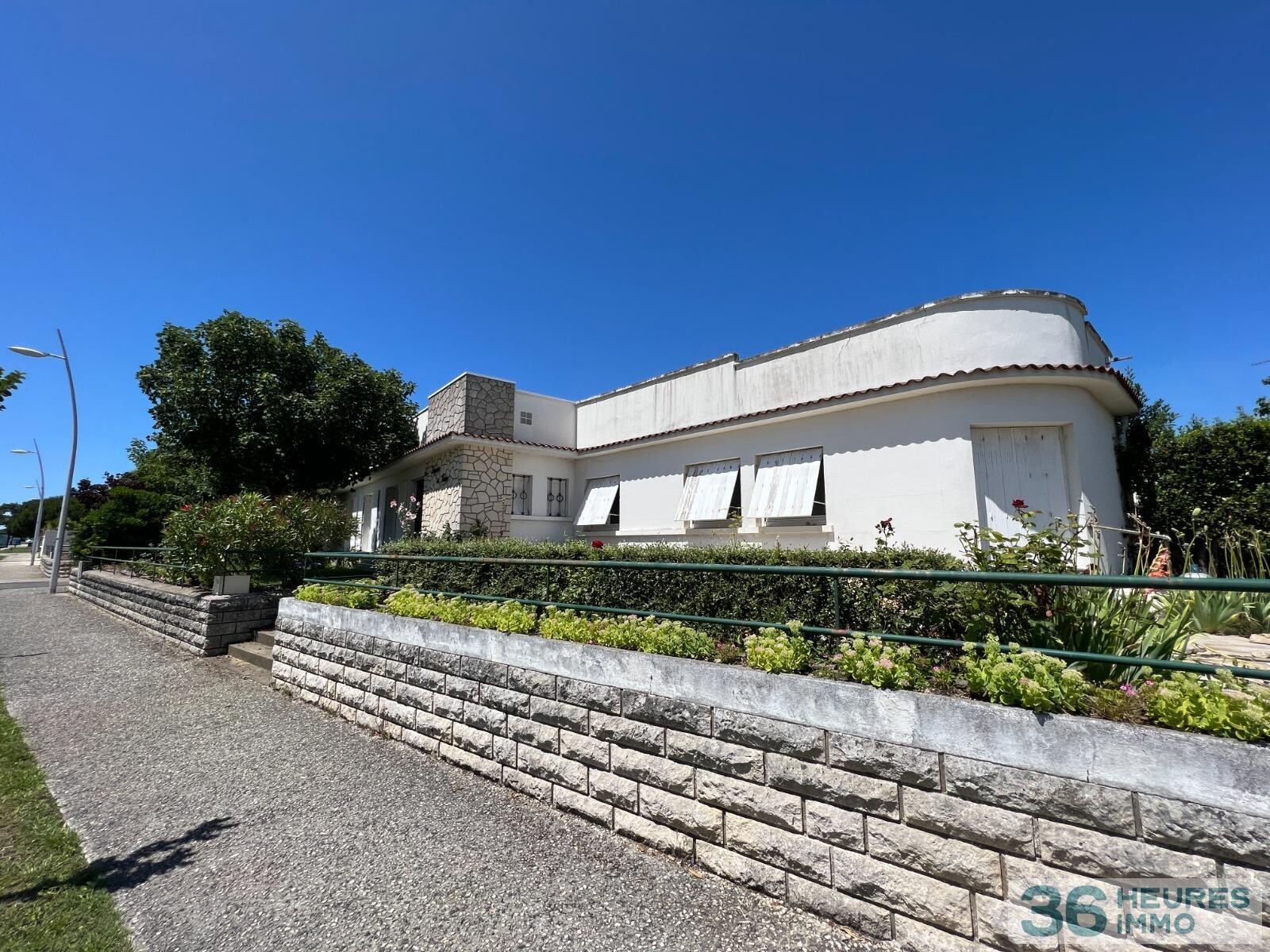 Maison avec jardin