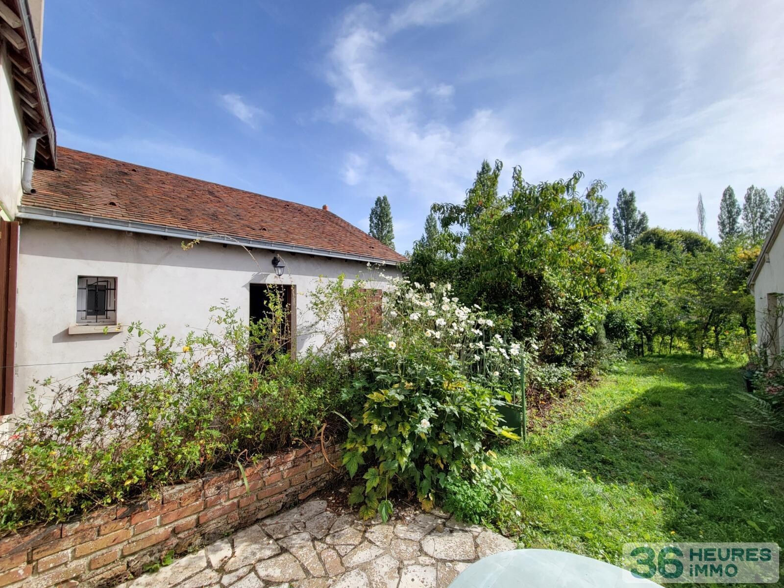 Maison centre cloyes les trois rivieres 3 pièces avec jardin au bord du torrent