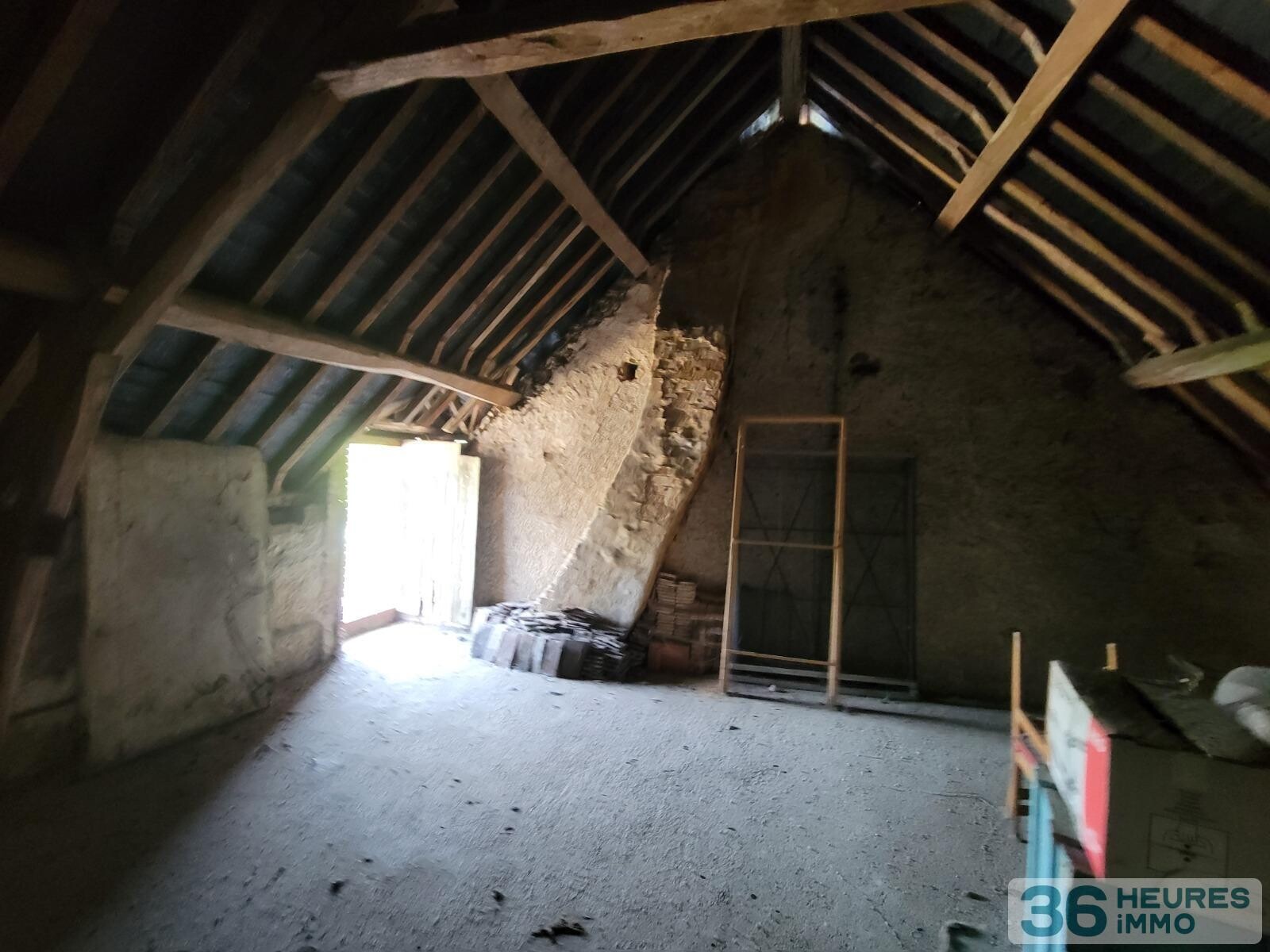 Maison centre cloyes les trois rivieres 3 pièces avec jardin au bord du torrent