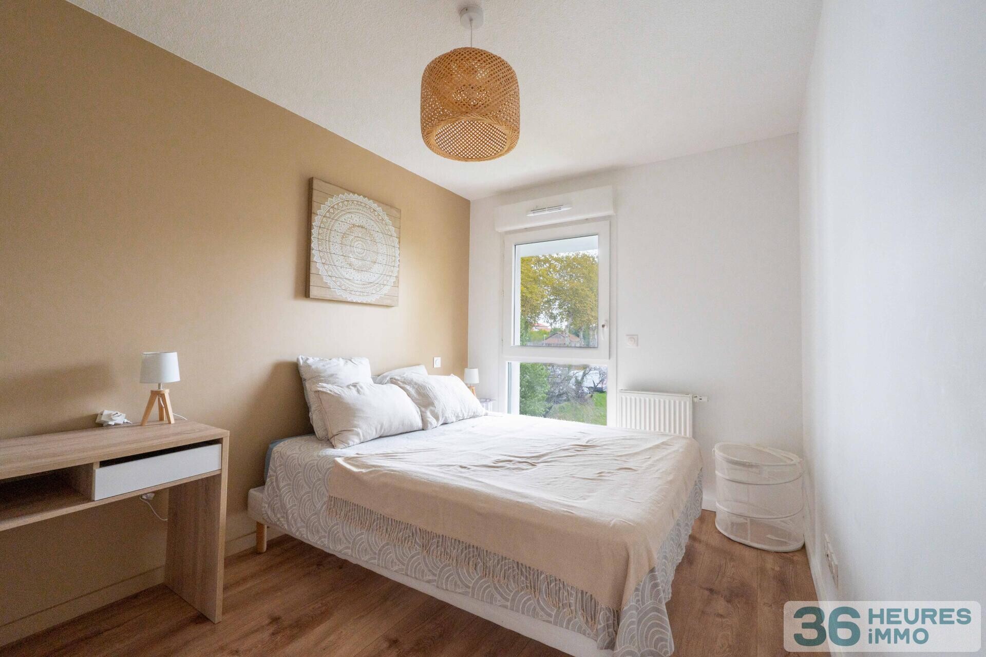 Appartement t4 , triple terrasse  avec vue montagne