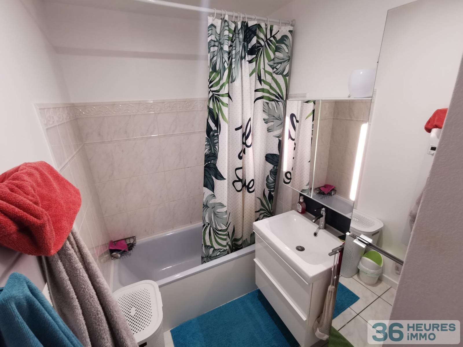 Appartement 2 pièces avec terrasse + 2 parkings