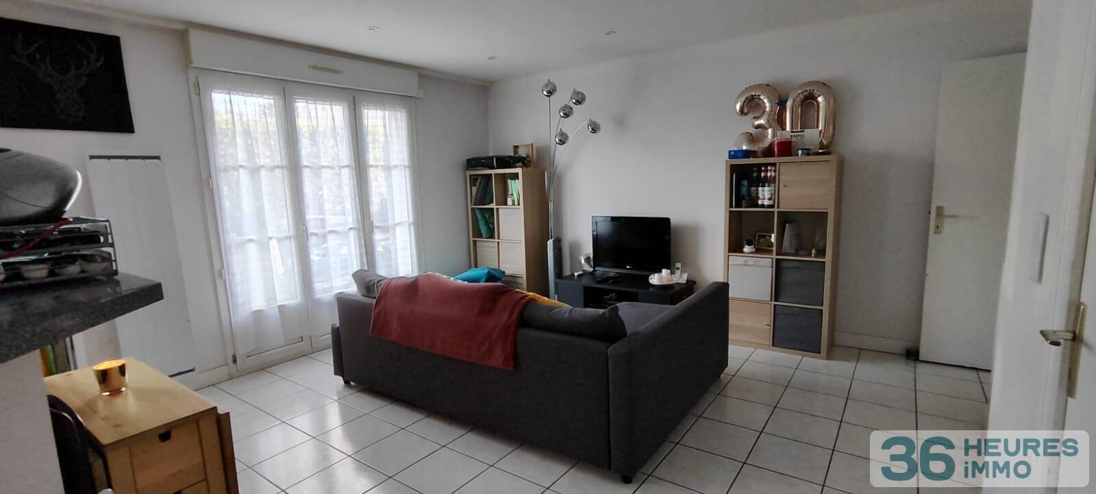 Appartement 2 pièces avec terrasse + 2 parkings