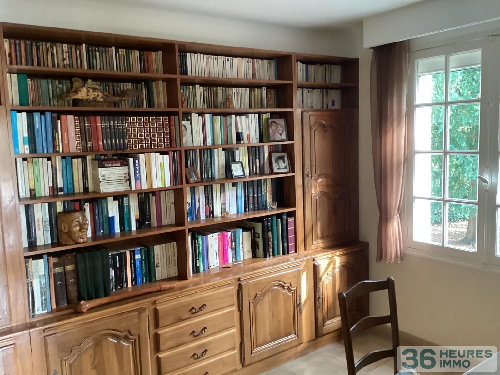 Pavillon style ile de france sur sous-sol avec partie de terrain constructible