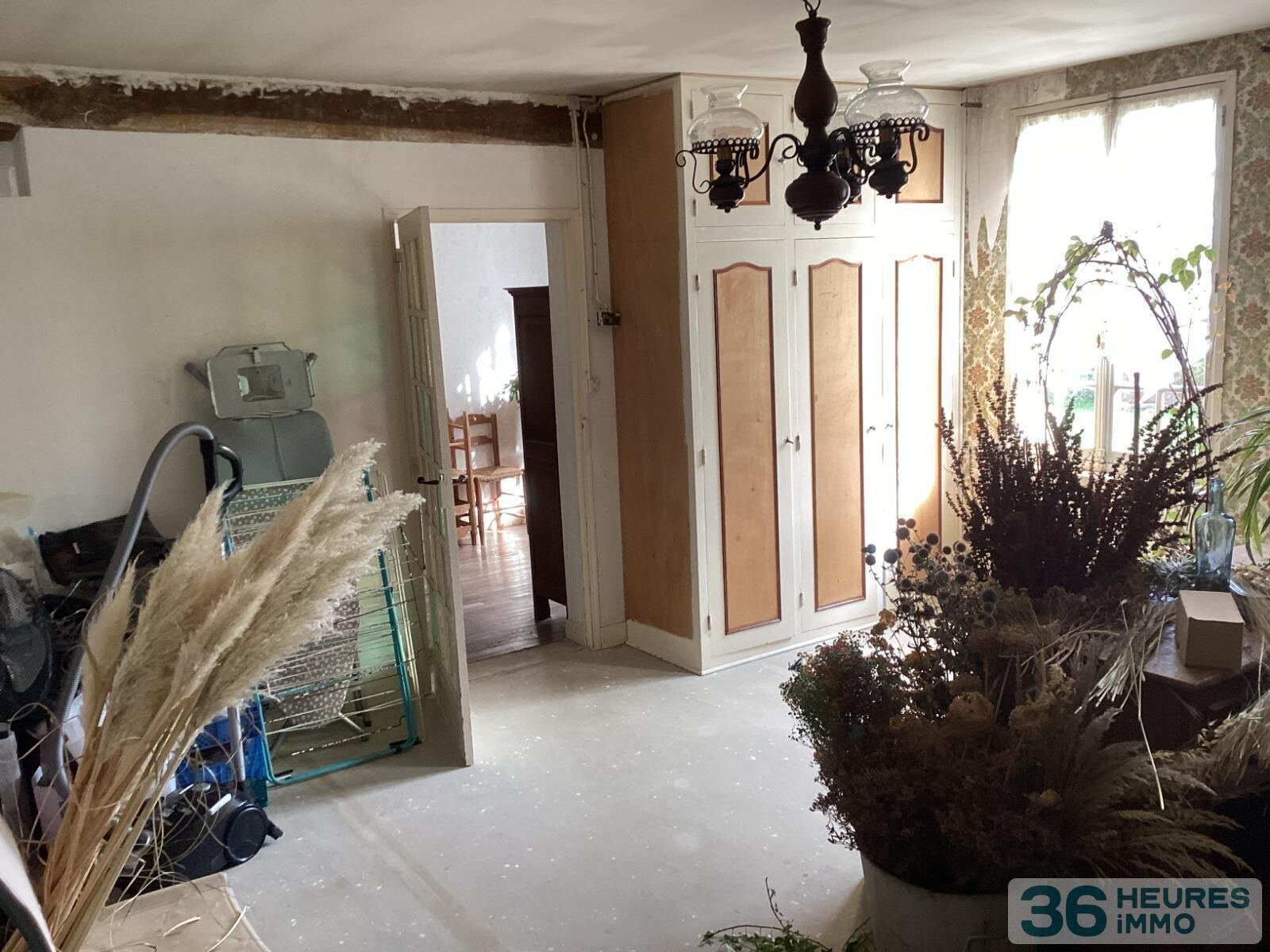 Maison ancienne en pans de bois à restaurer