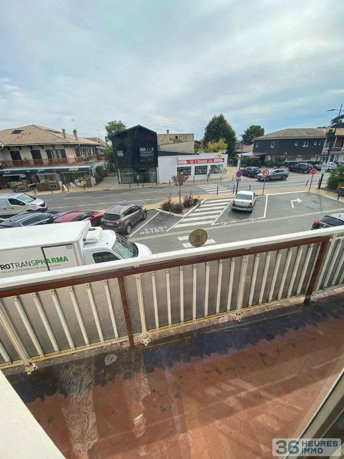 Immeuble avec pharmacie