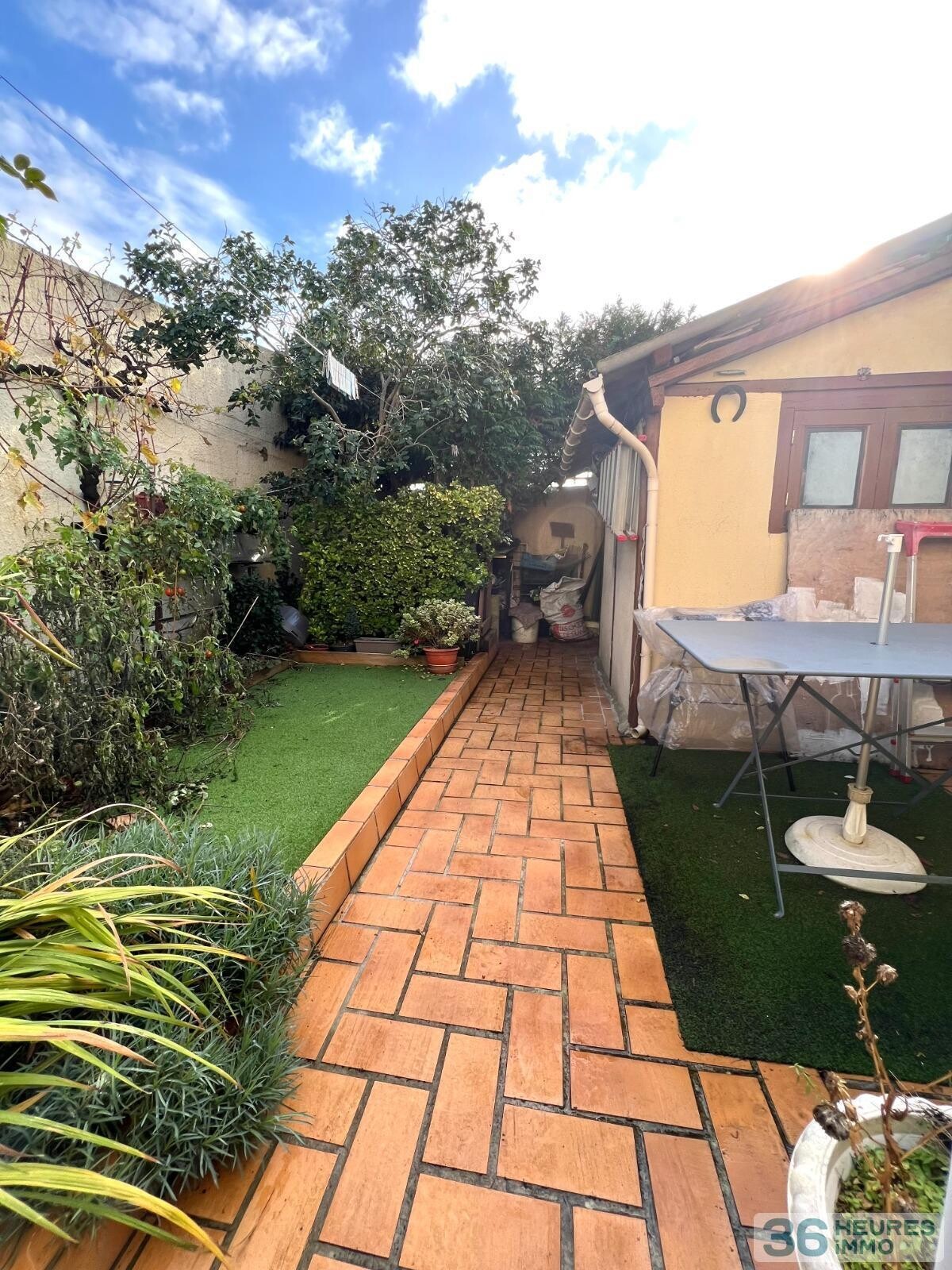 Maison de ville proche de toutes commodités