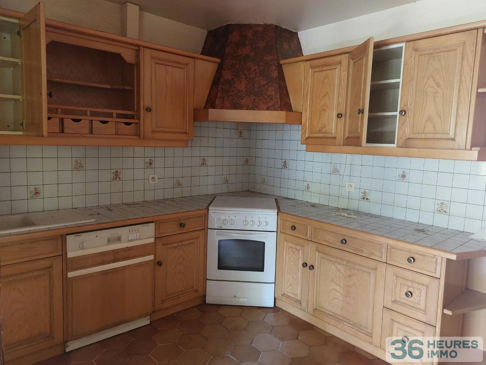 Maison T6 de 141 m² à SAINT-FARGEAU-PONTHIERRY