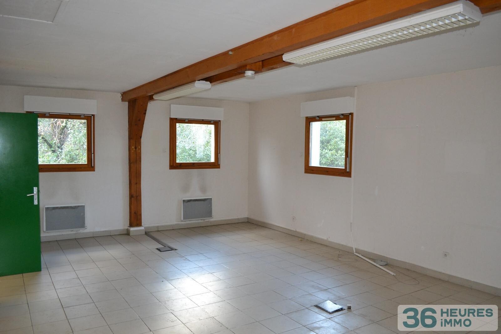 Maison à destination de bureaux et Ateliers