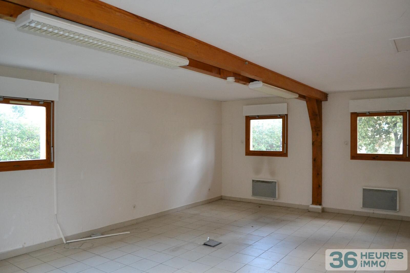 Maison à destination de bureaux et Ateliers