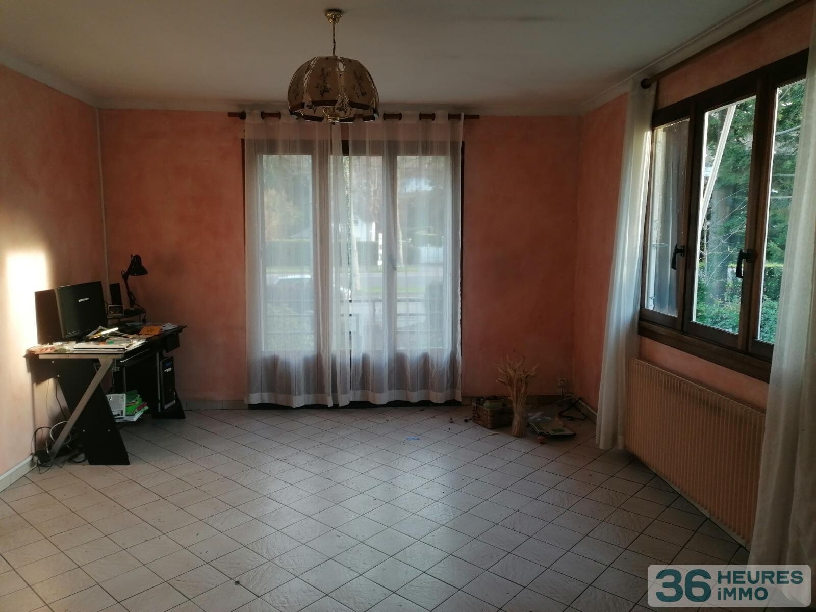 A proximité des commerces et du vieux bassin
