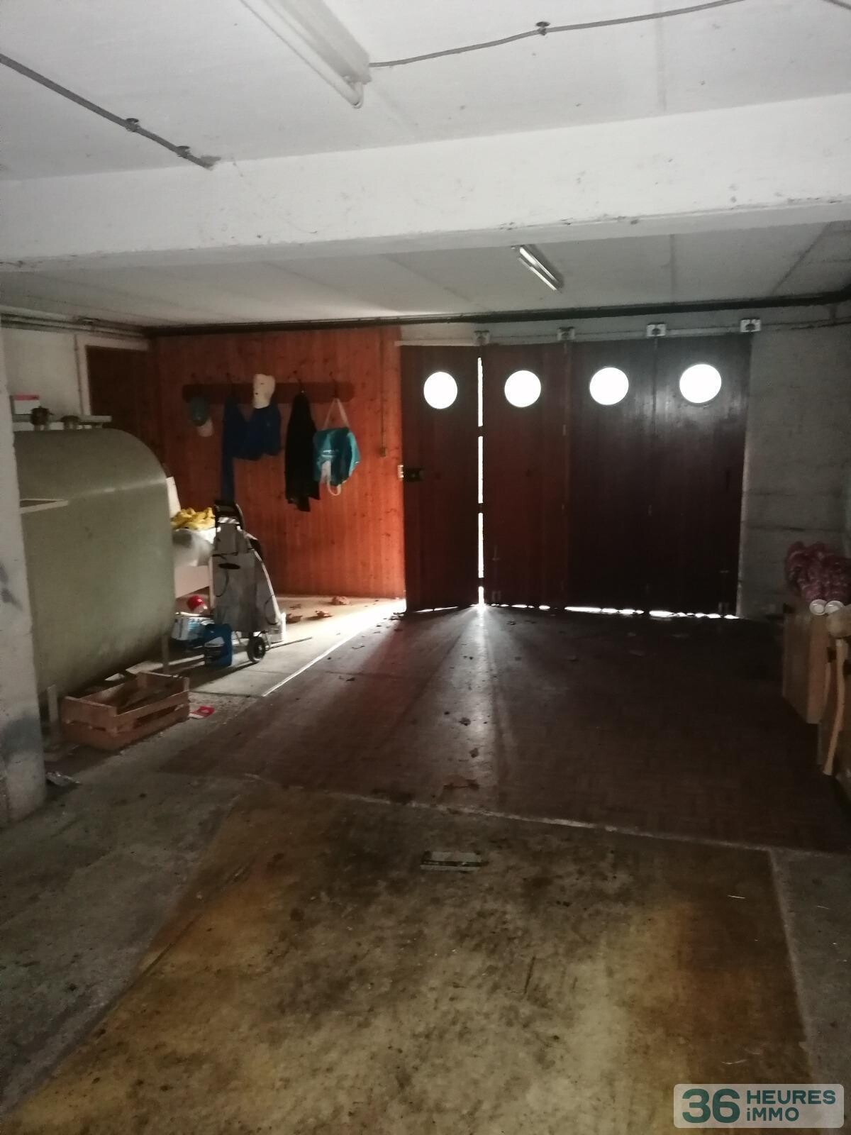 A proximité des commerces et du vieux bassin