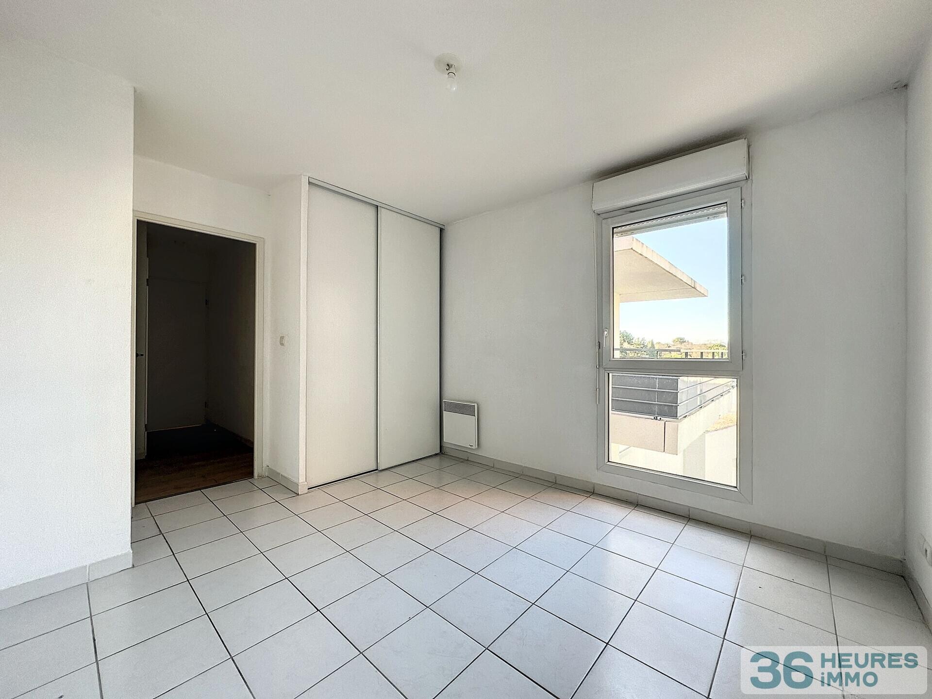 T4 OVALIE EN DERNIER ETAGE 