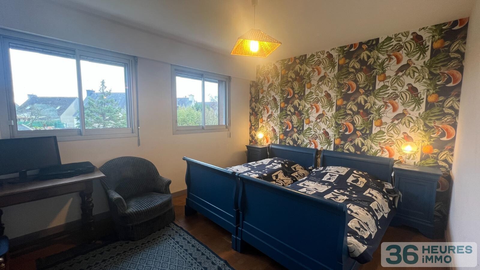 Maison avec vie de plain pied et grand jardin paysagé