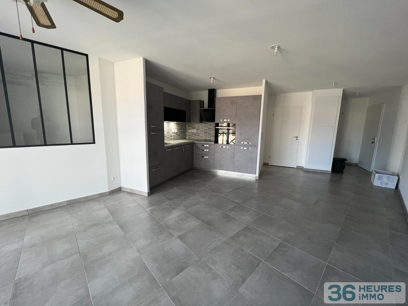 APPARTEMENT PARFAIT ETAT
