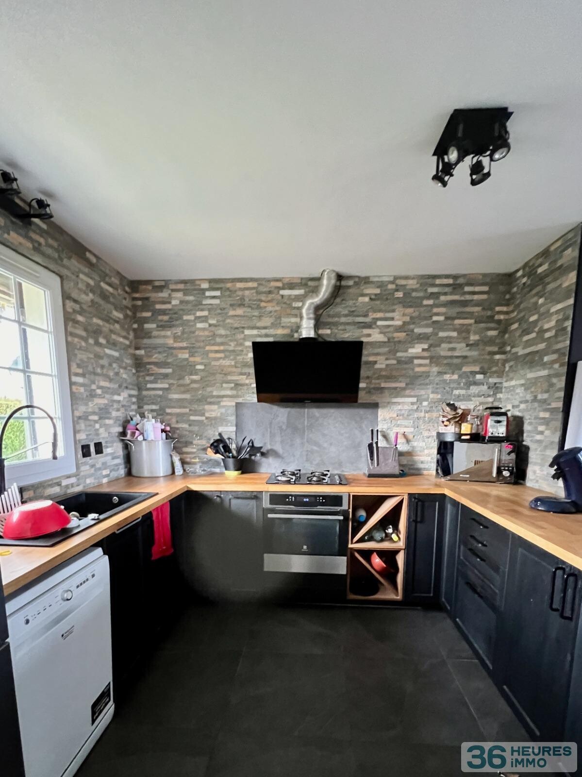 Belle maison rénovée avec grand jardin