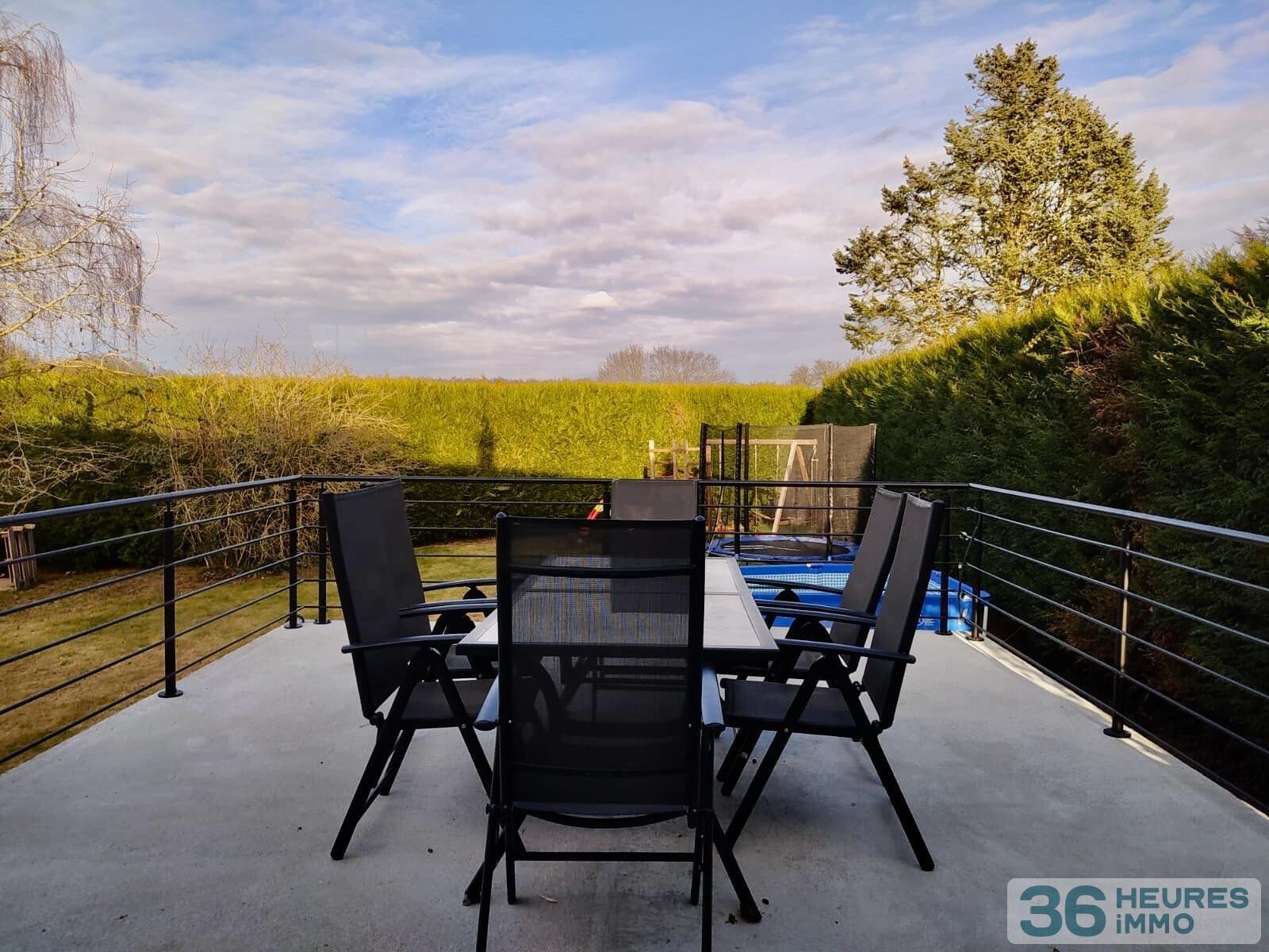 Belle maison rénovée avec grand jardin