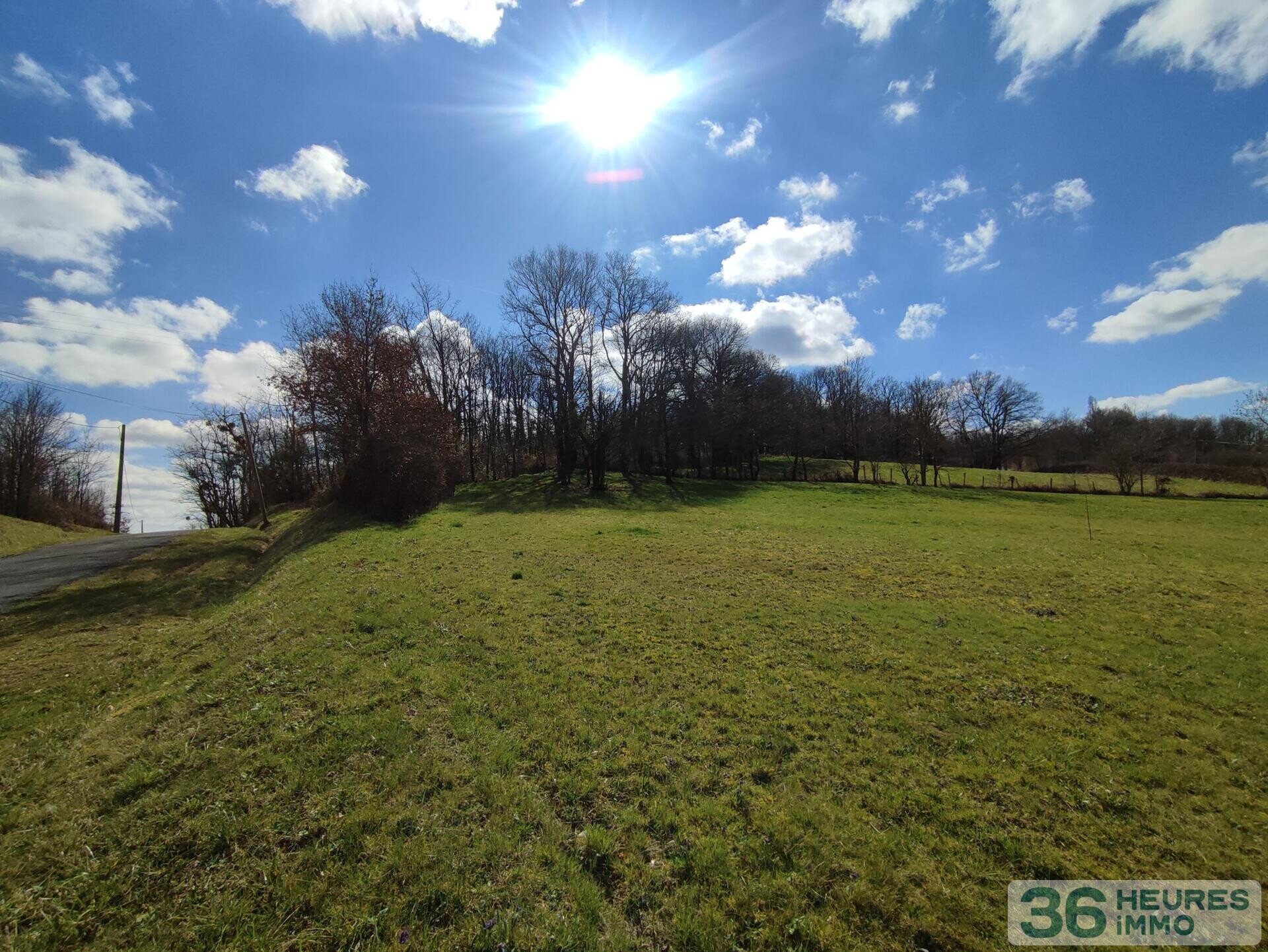 Terrain constructible de 2560 m²