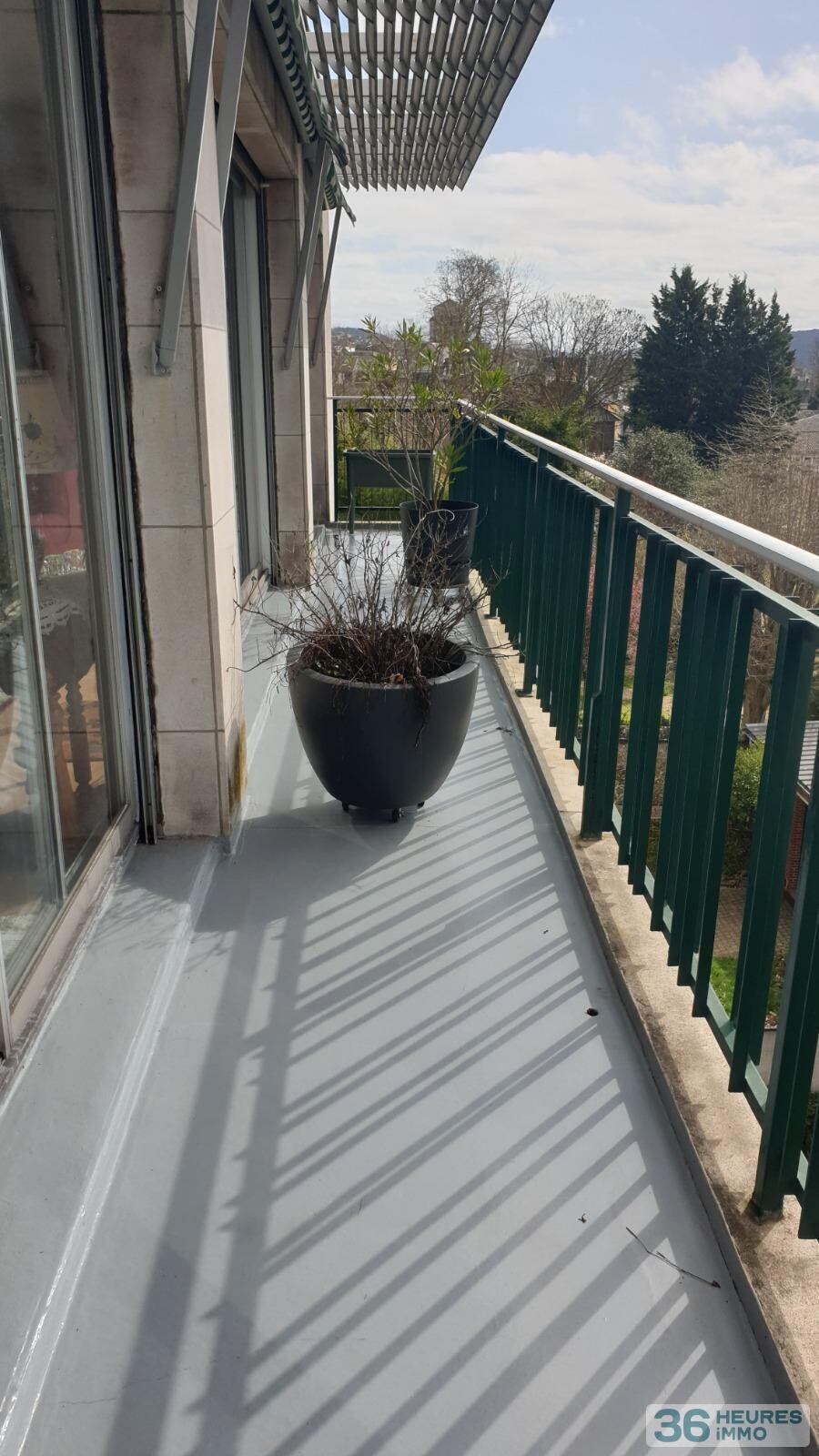 ROUEN QUARTIER GARE-JOUVENET TRES BEL APPARTEMENT AVEC VUE