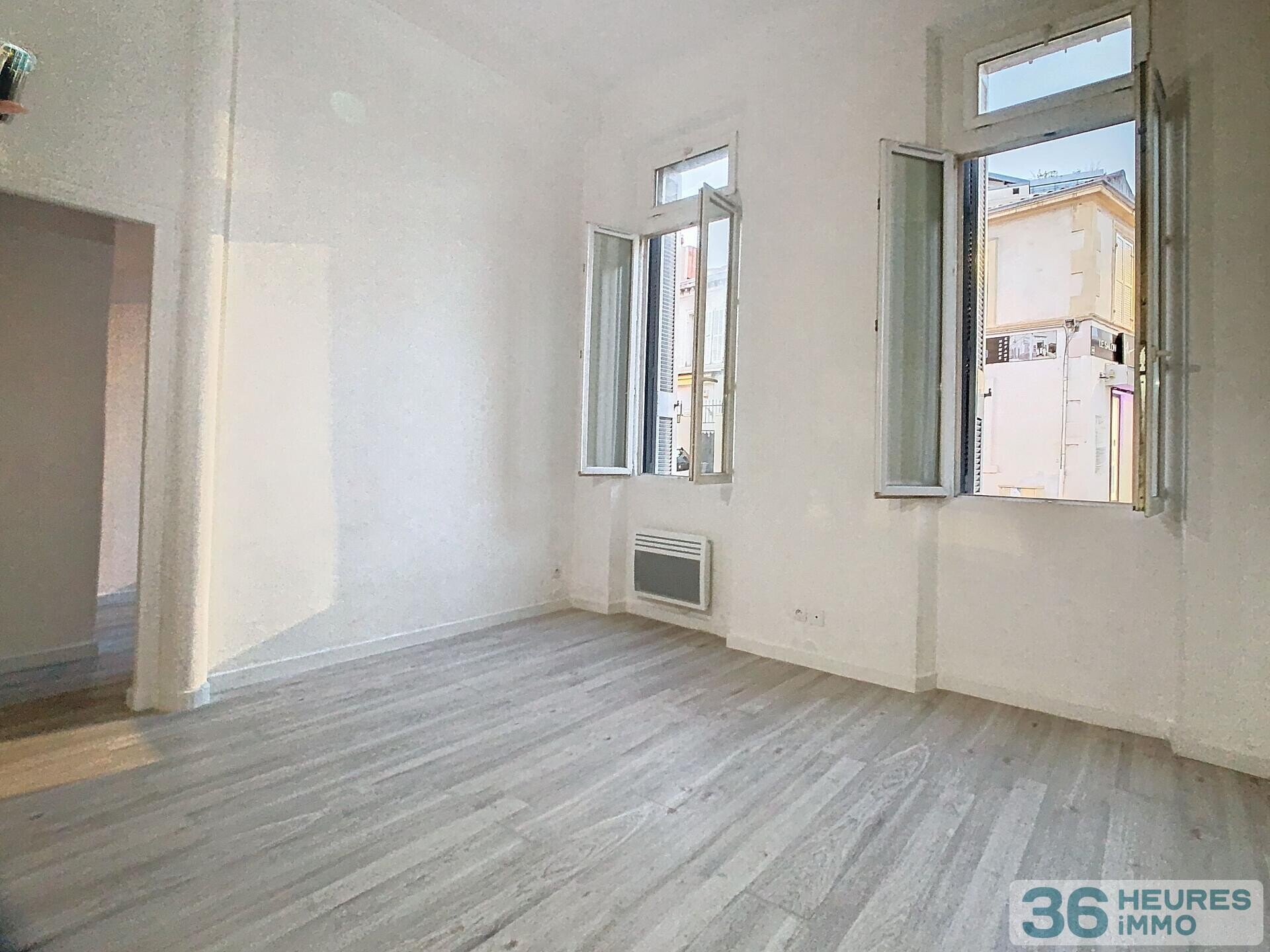 Centre Marseille Type 2