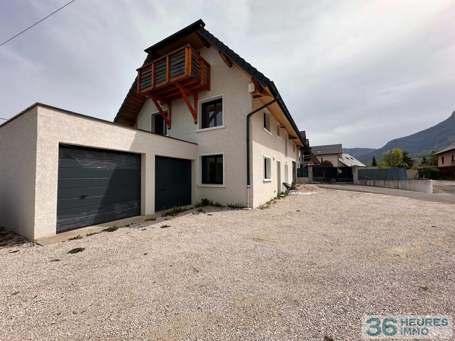 Appartement T3 en duplex et RDJ + Garage