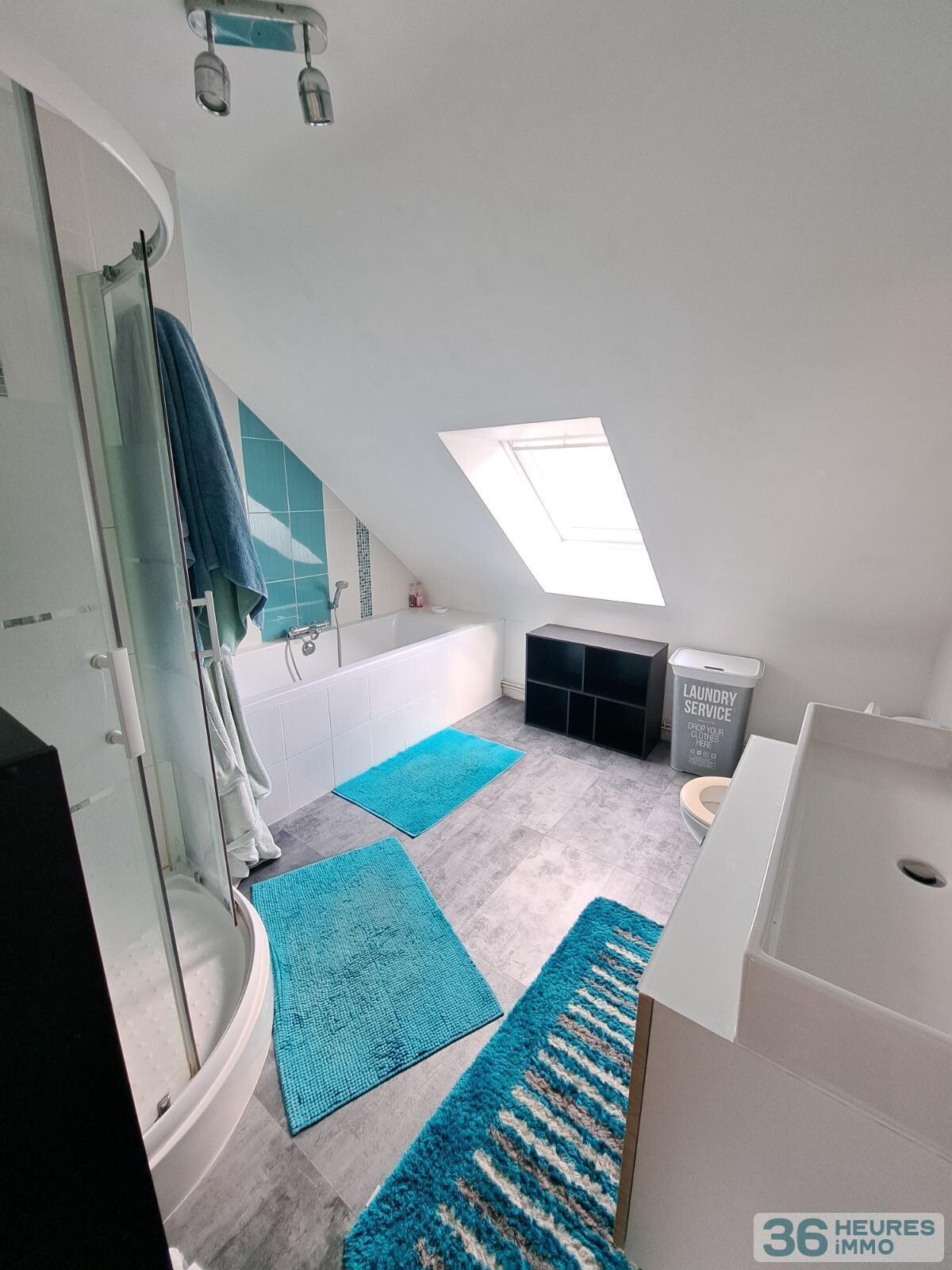 5 MIN HOPITAL - QUARTIER BOUSSINIERE - PLAIN PIED AVEC GARAGE 