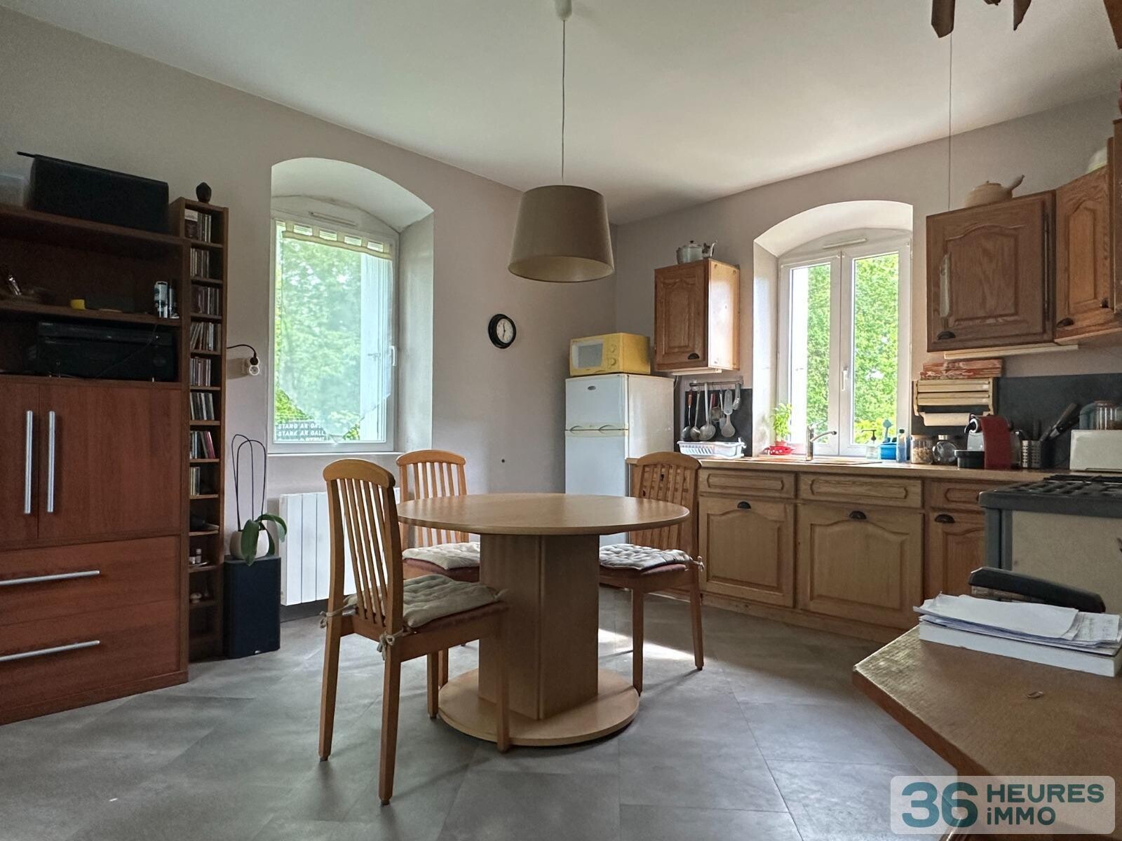 A GUENGAT - Maisonnette de 57m² s/ 747 m² de terrain 