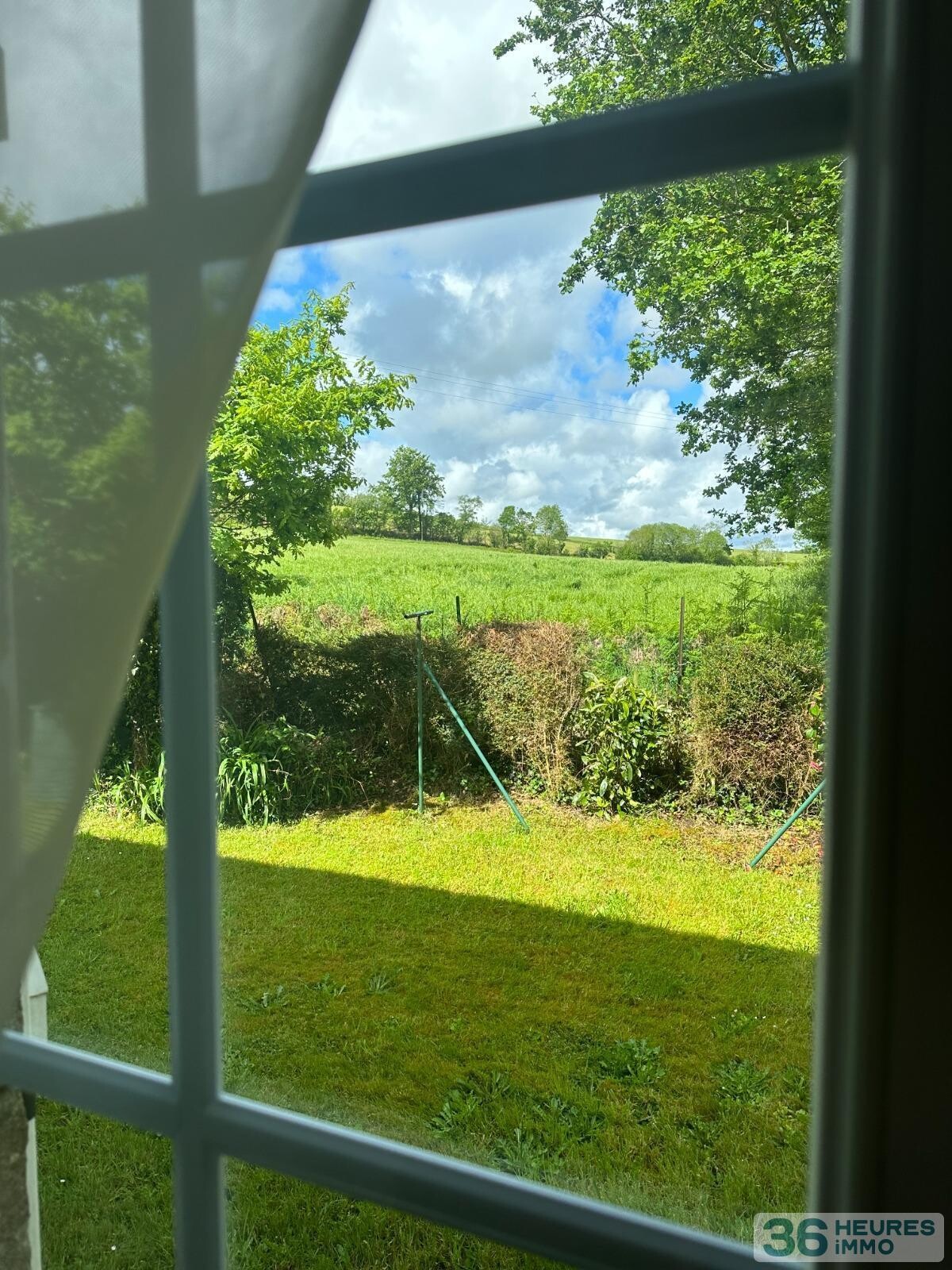 A GUENGAT - Maisonnette de 57m² s/ 747 m² de terrain 