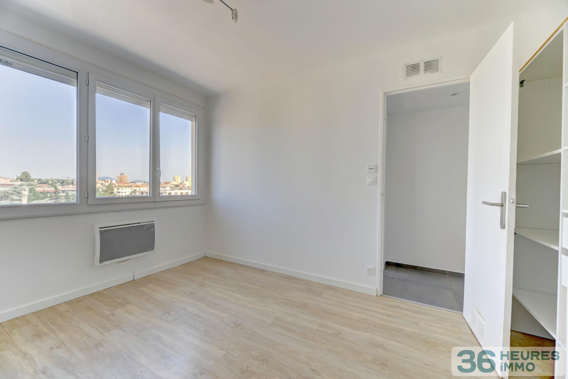 Appartement 4 pièces rénové avec balcon et cave